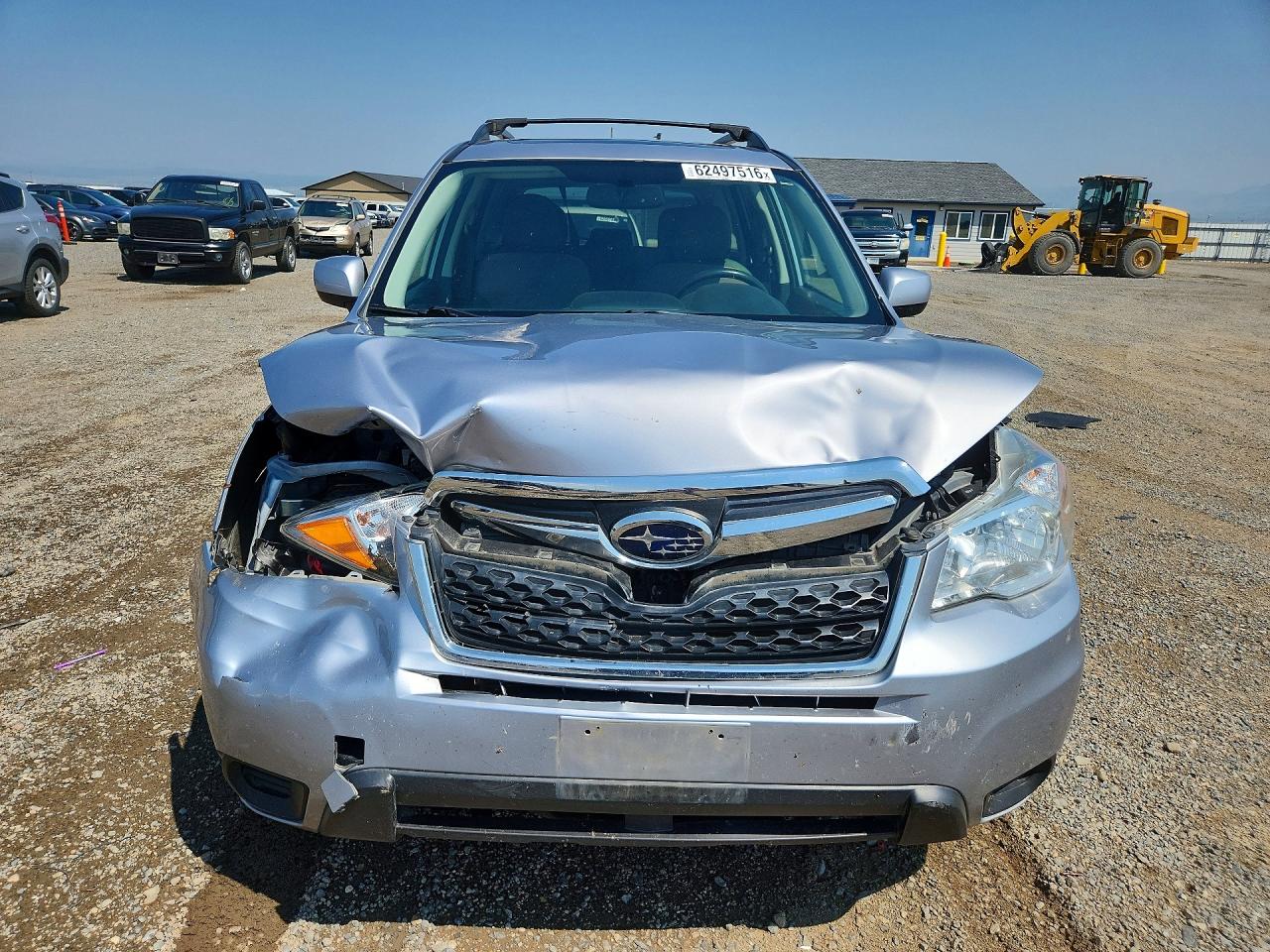 2015 Subaru Forester 2.5i Premium Серебряный vin: JF2SJADC1FH838551