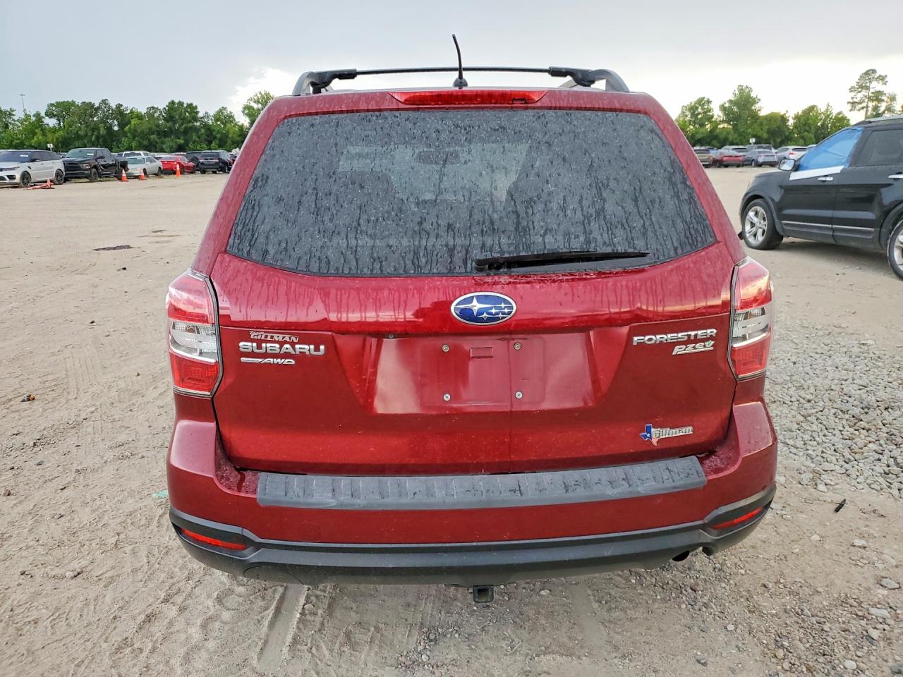 2014 Subaru Forester 2.5i Premium Red vin: JF2SJADC2EH465731
