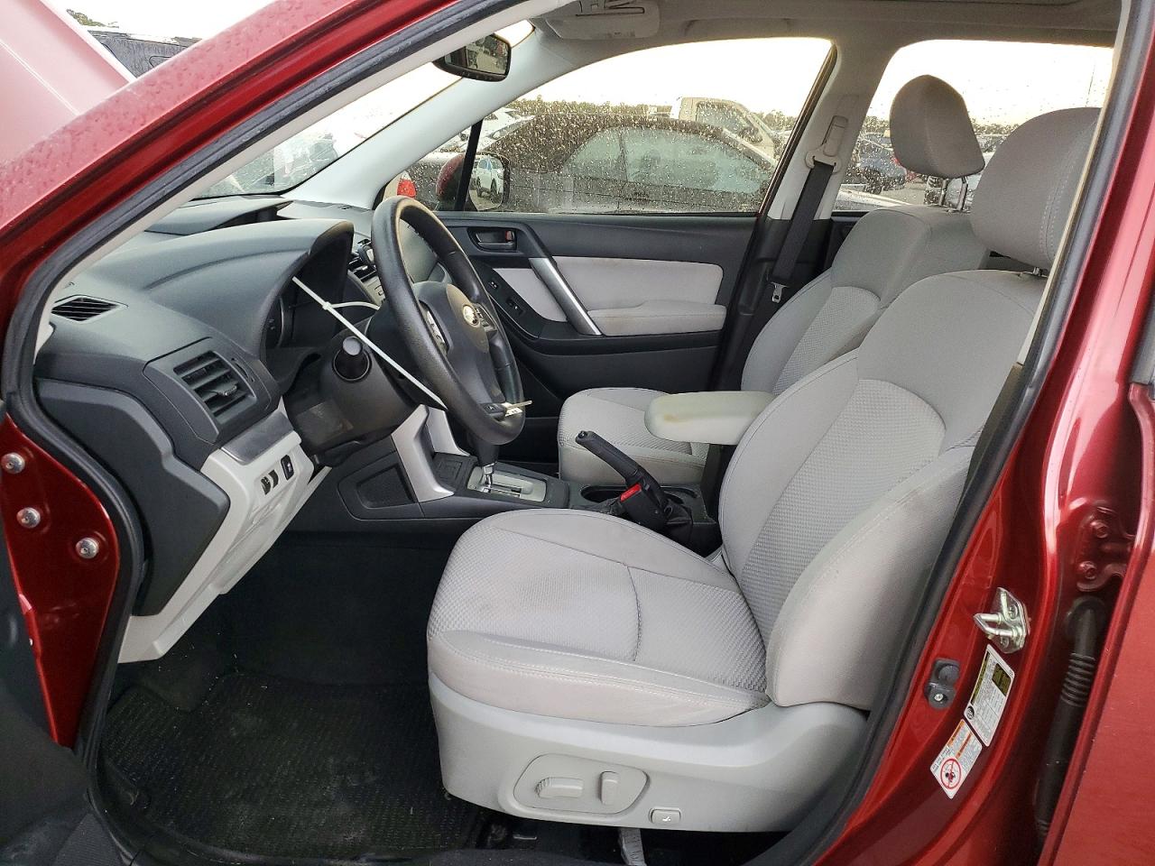 2014 Subaru Forester 2.5i Premium Red vin: JF2SJADC2EH465731