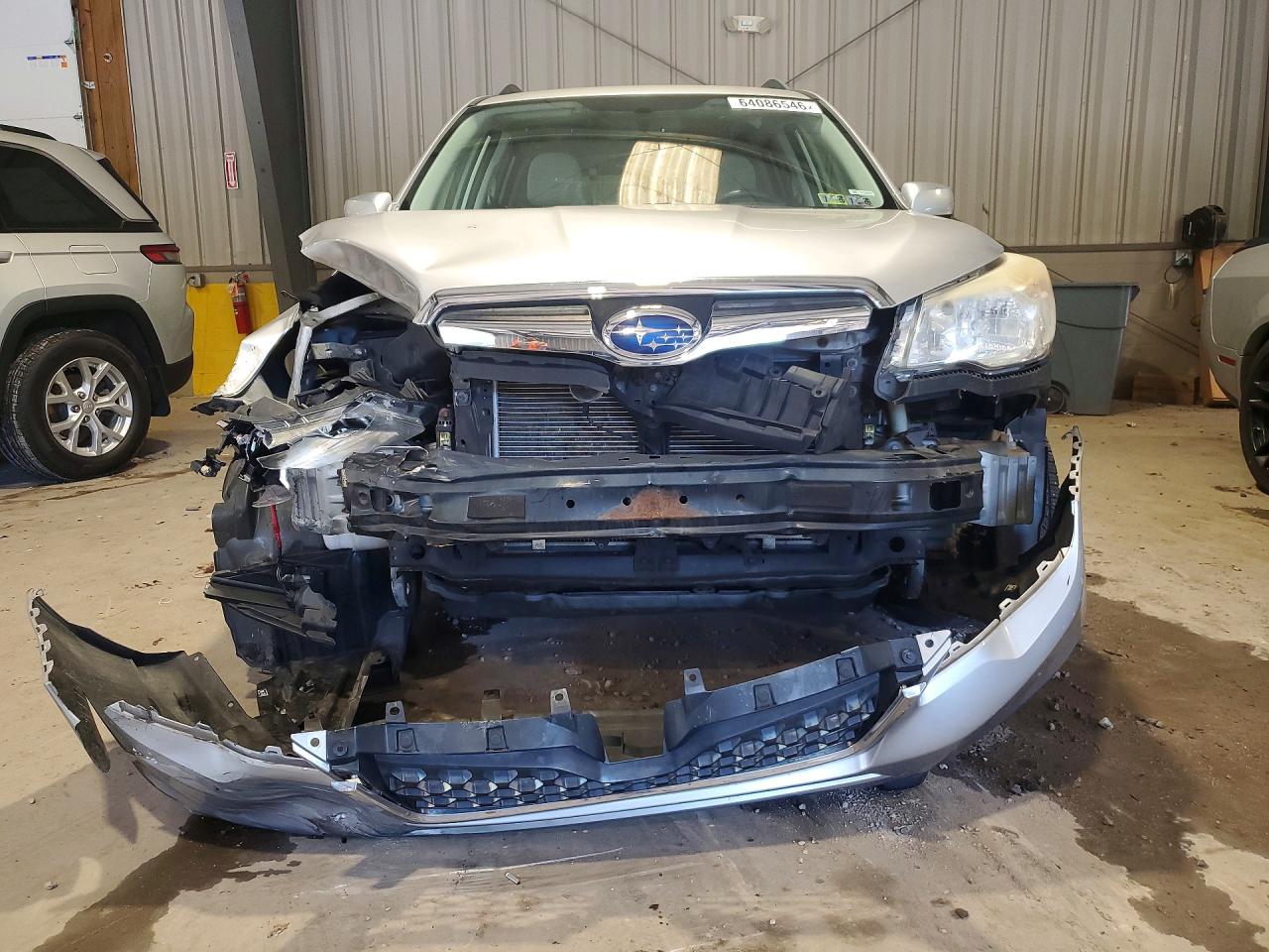 2014 Subaru Forester 2.5i Premium Silver vin: JF2SJADC2EH526446