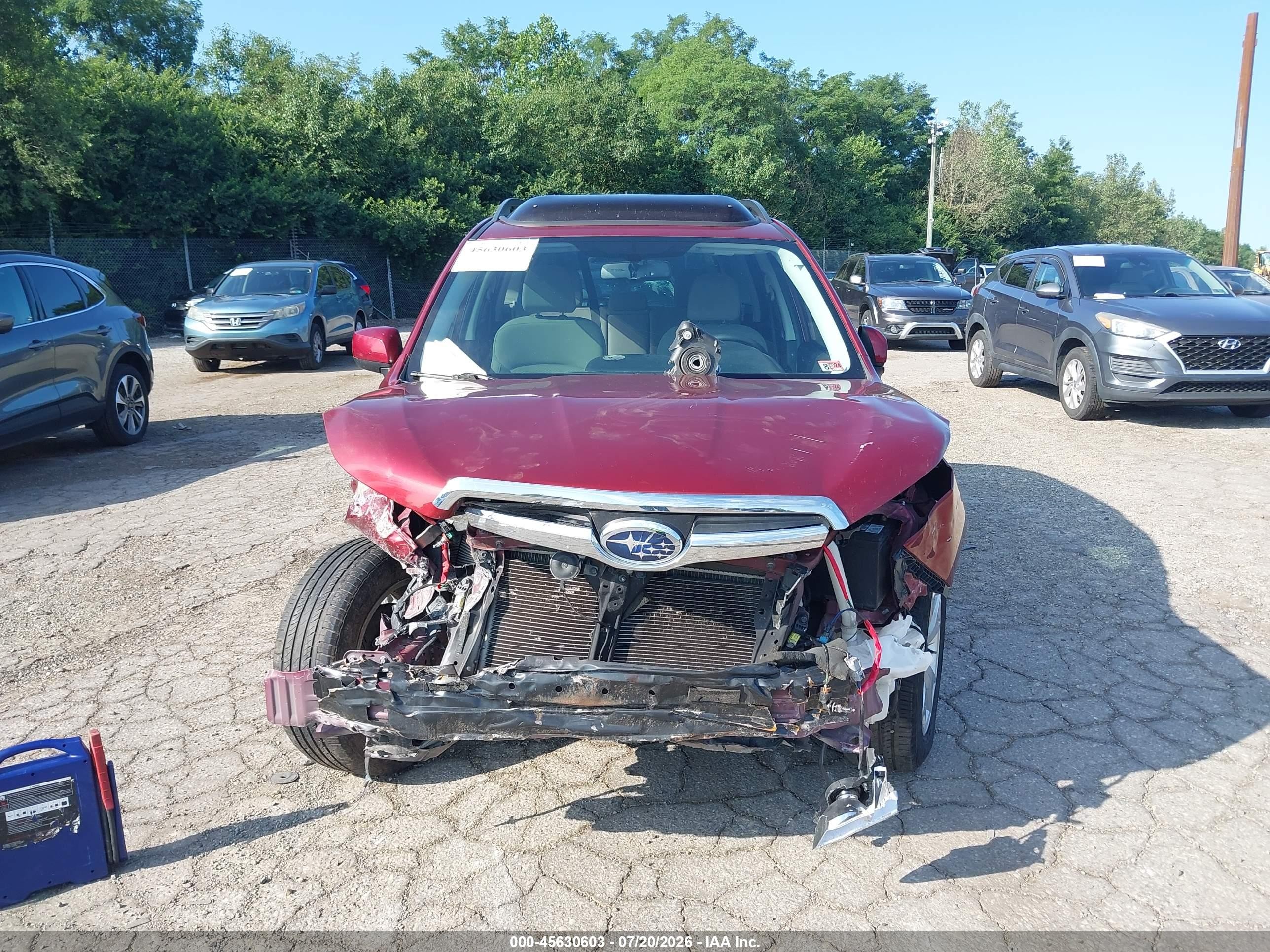 2015 Subaru Forester 2.5i Premium Maroon vin: JF2SJADC2FG412678