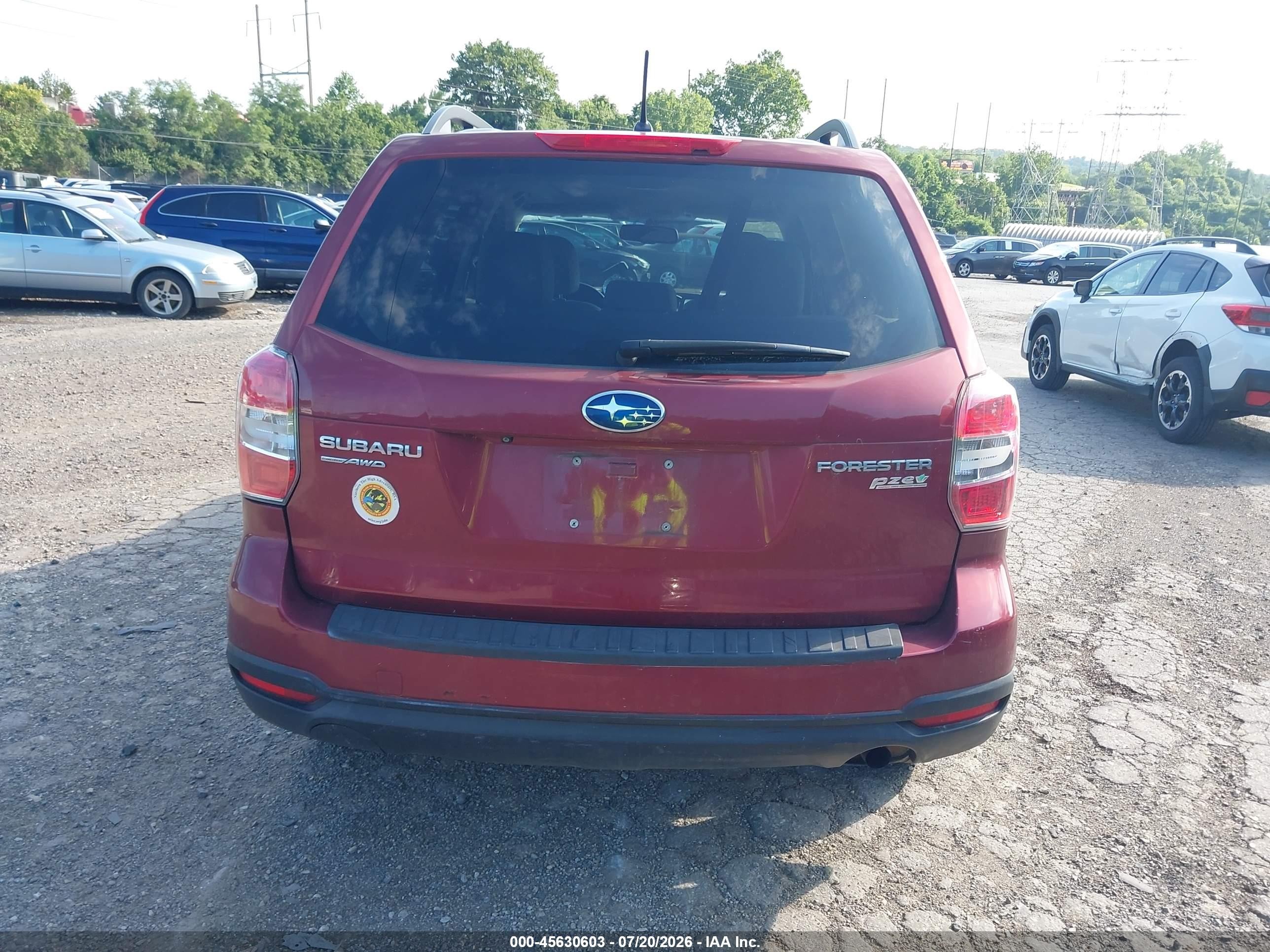 2015 Subaru Forester 2.5i Premium Maroon vin: JF2SJADC2FG412678