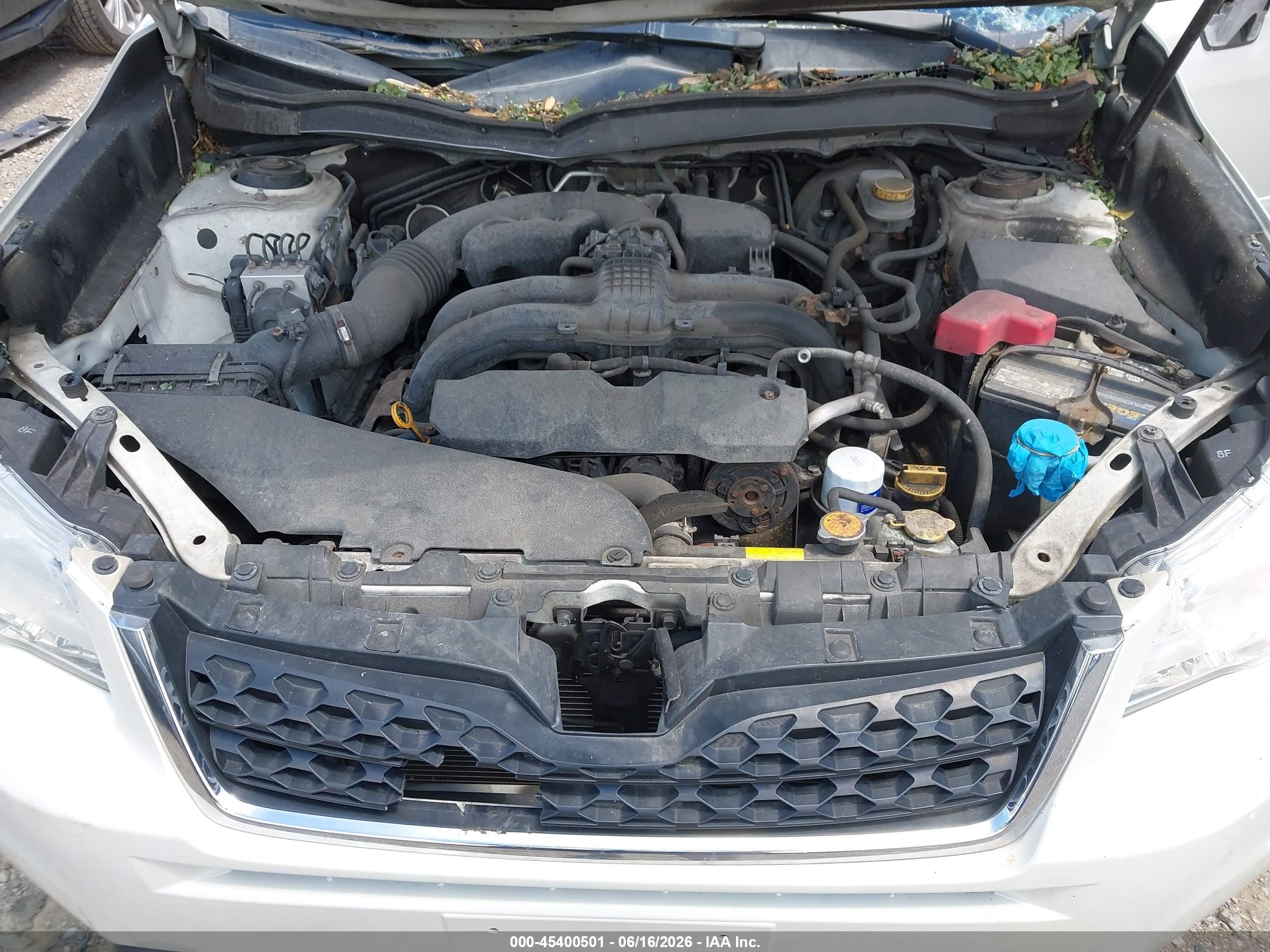2015 Subaru Forester 2.5i Premium Белый vin: JF2SJADC2FH401903