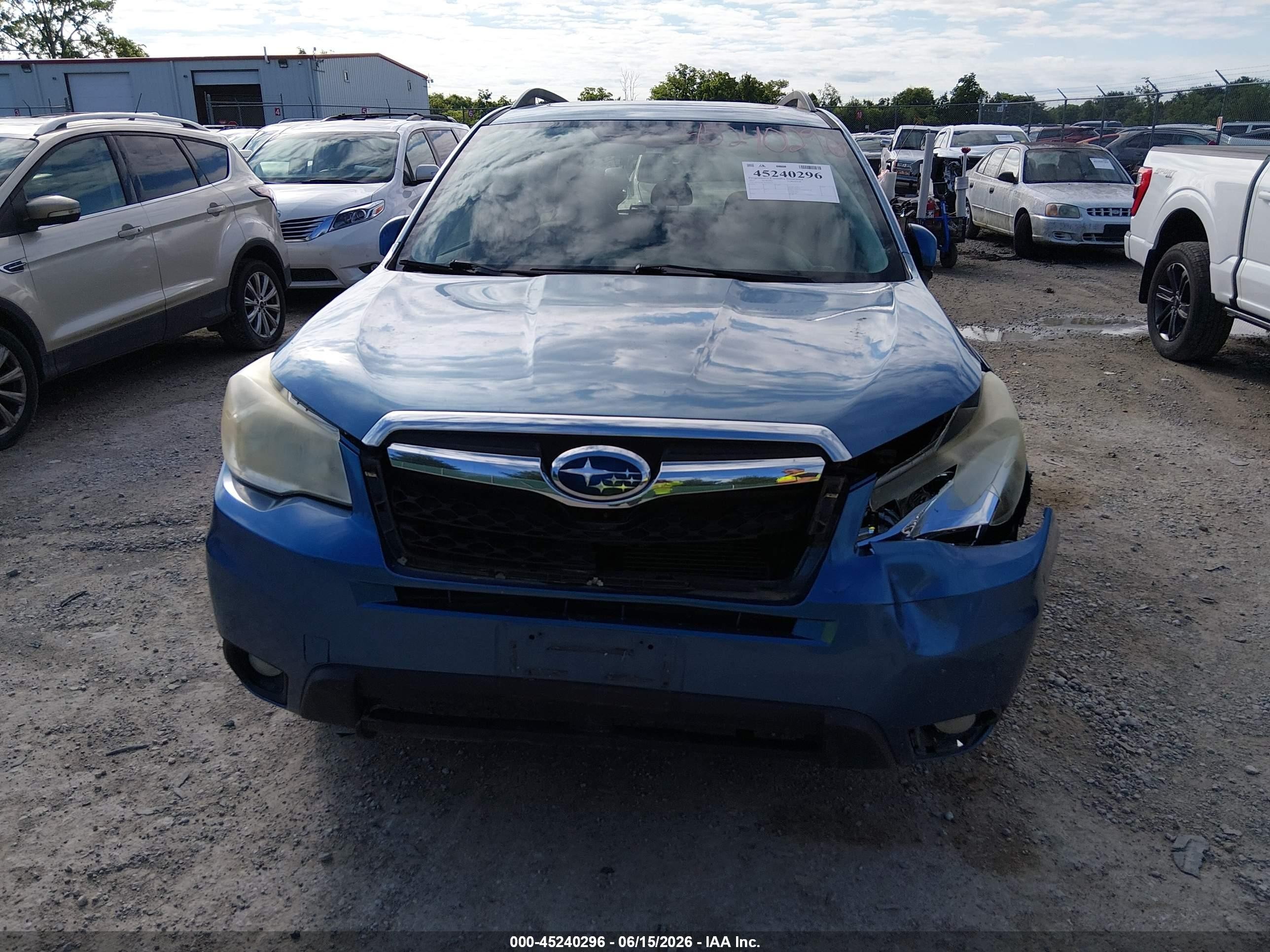2015 Subaru Forester 2.5i Premium Blue vin: JF2SJADC2FH409547