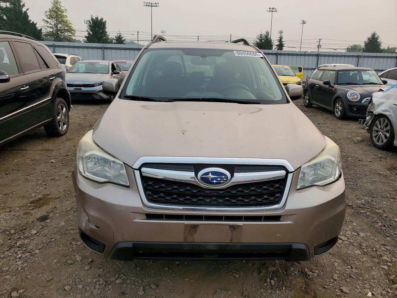 2015 Subaru Forester 2.5i Premium Silver vin: JF2SJADC2FH435548