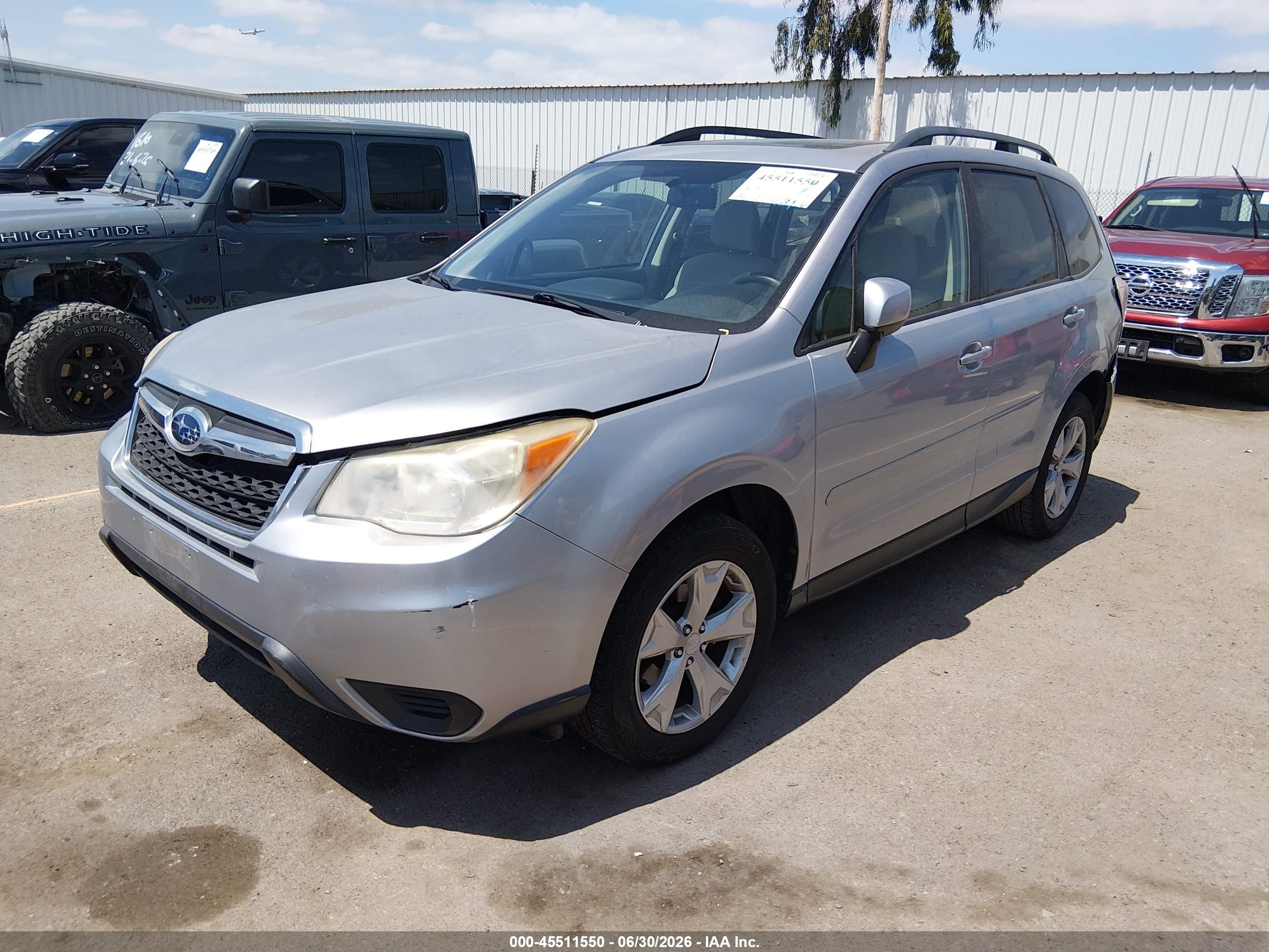 2015 Subaru Forester 2.5i Premium Silver vin: JF2SJADC2FH447800