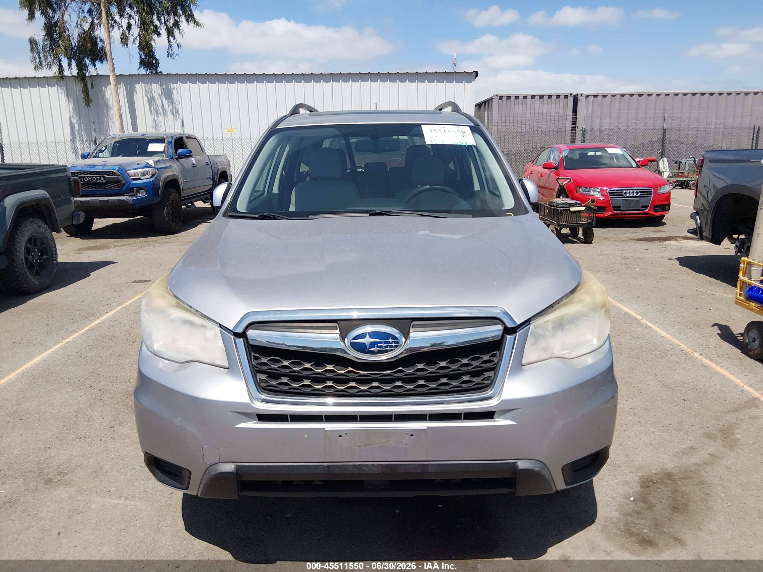 2015 Subaru Forester 2.5i Premium Silver vin: JF2SJADC2FH447800