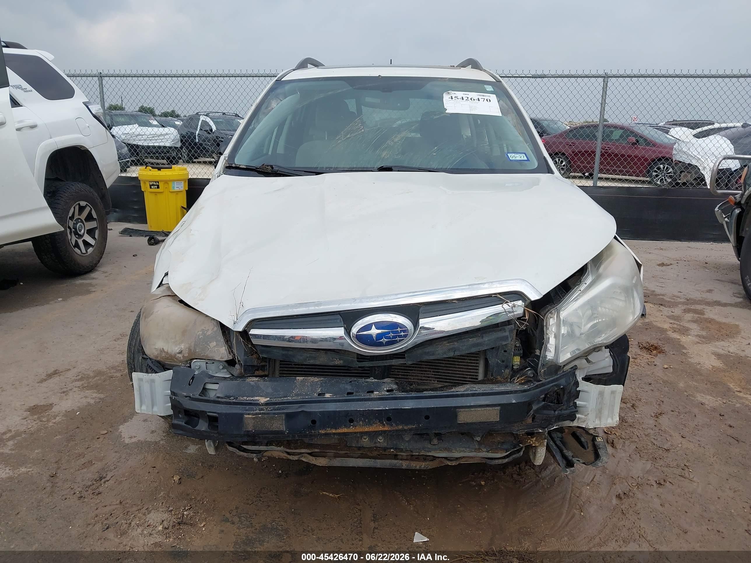 2015 Subaru Forester 2.5i Premium Белый vin: JF2SJADC2FH469294