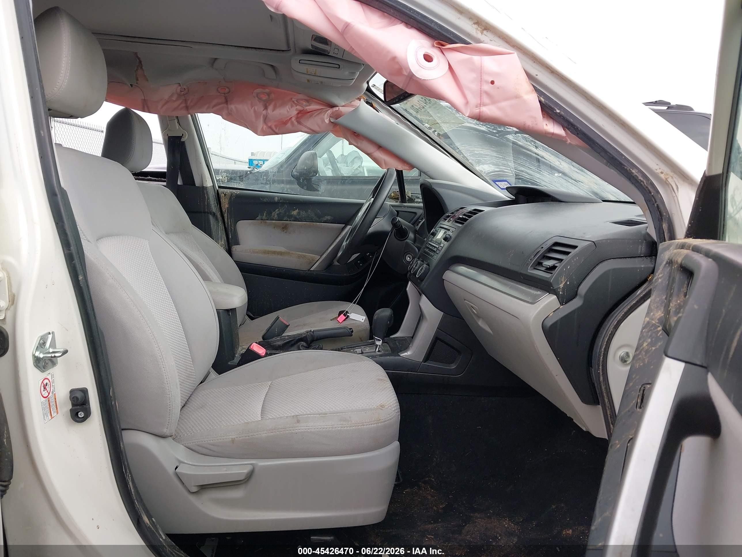 2015 Subaru Forester 2.5i Premium Белый vin: JF2SJADC2FH469294