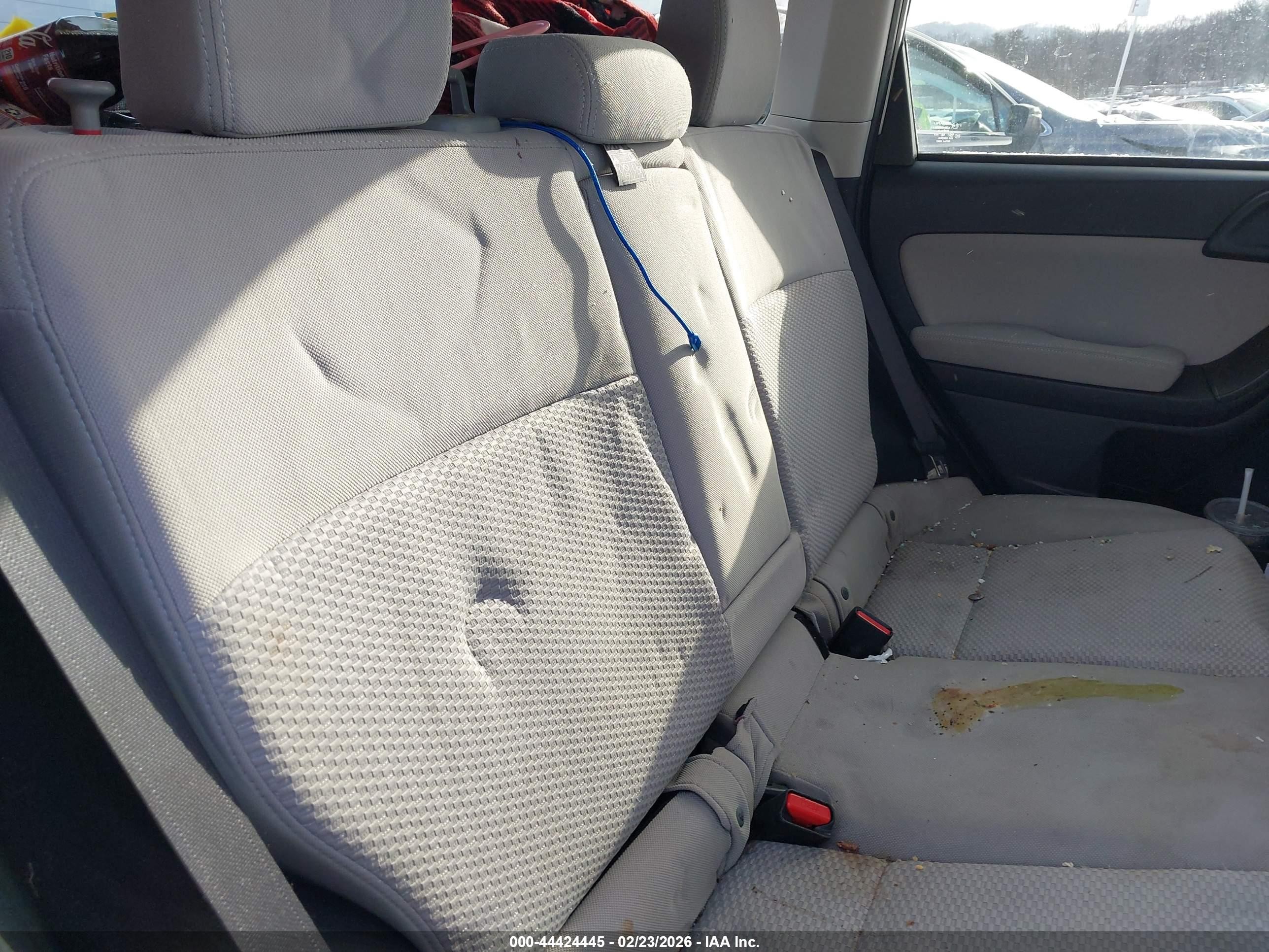 2015 Subaru Forester 2.5i Premium Белый vin: JF2SJADC2FH496351