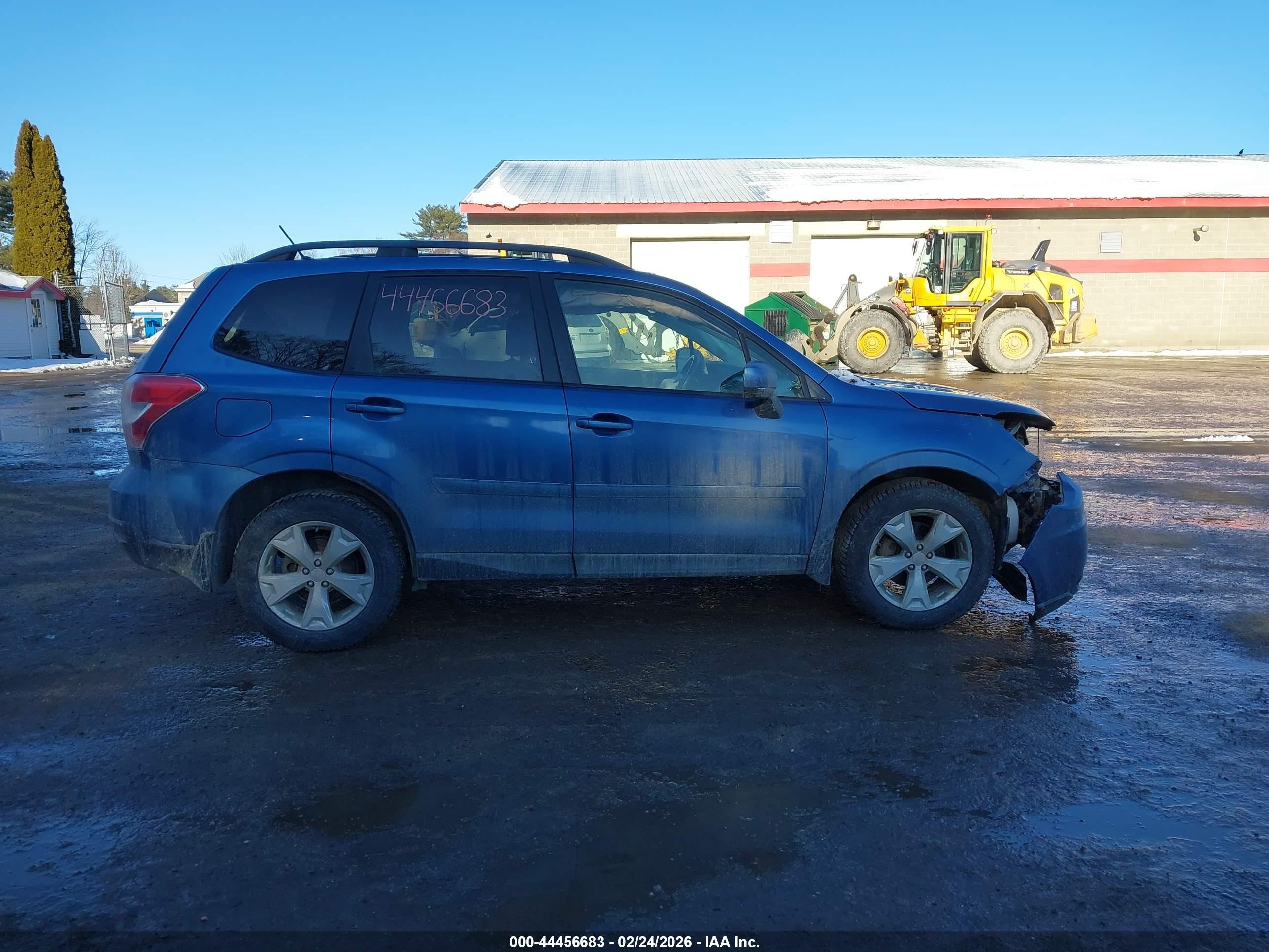 2015 Subaru Forester 2.5i Premium Blue vin: JF2SJADC2FH498178