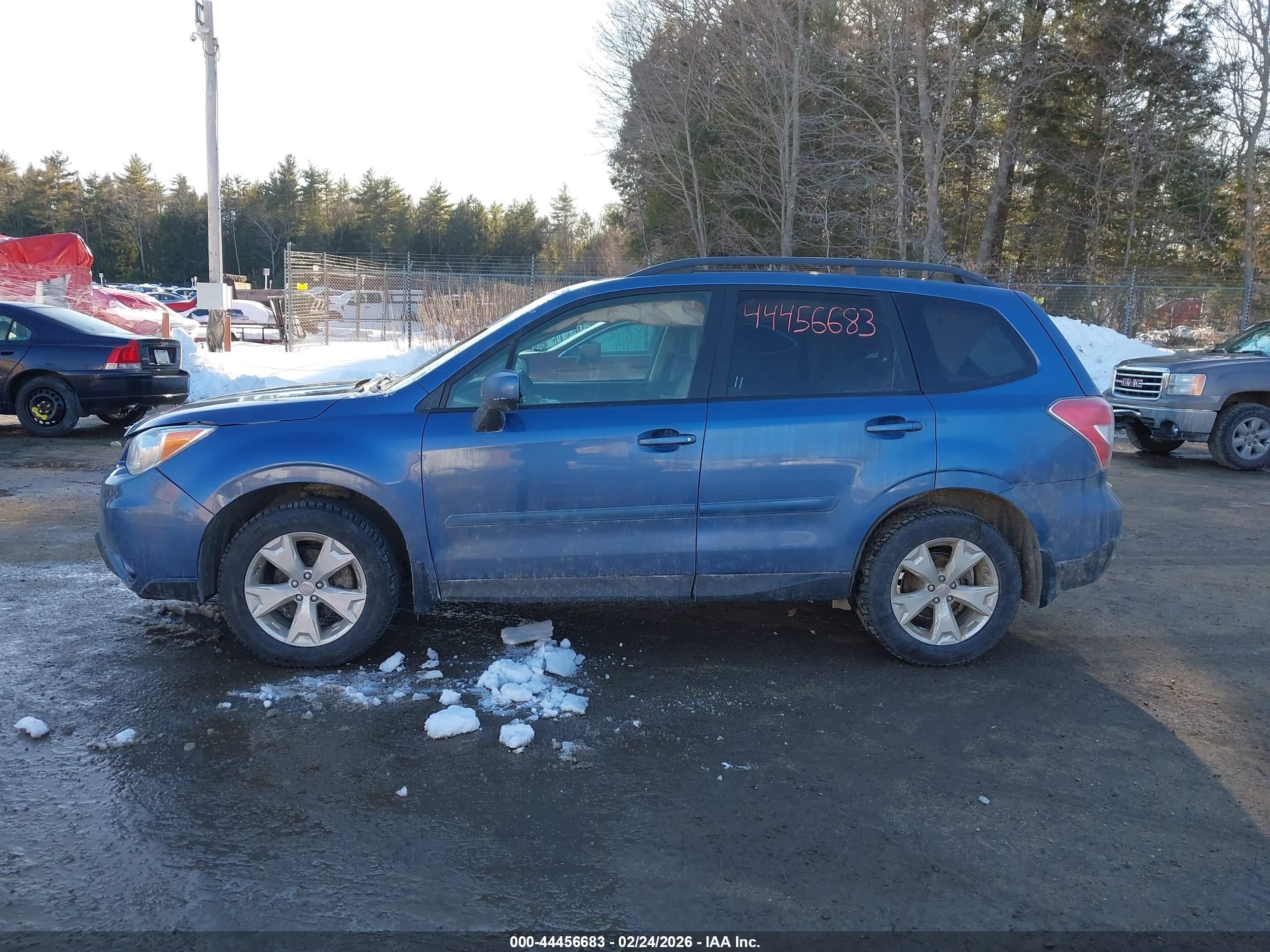 2015 Subaru Forester 2.5i Premium Blue vin: JF2SJADC2FH498178