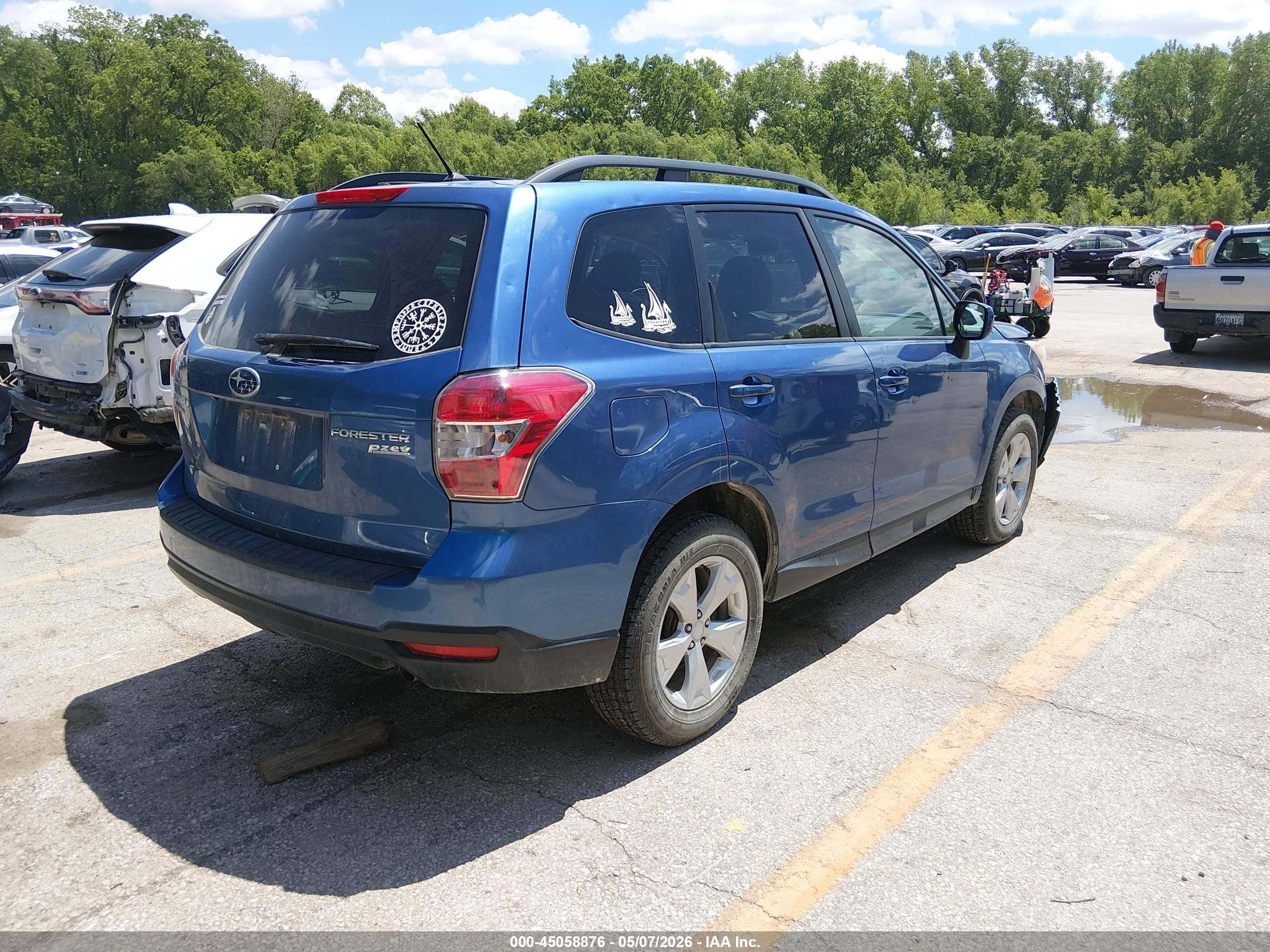 2015 Subaru Forester 2.5i Premium Blue vin: JF2SJADC2FH521359