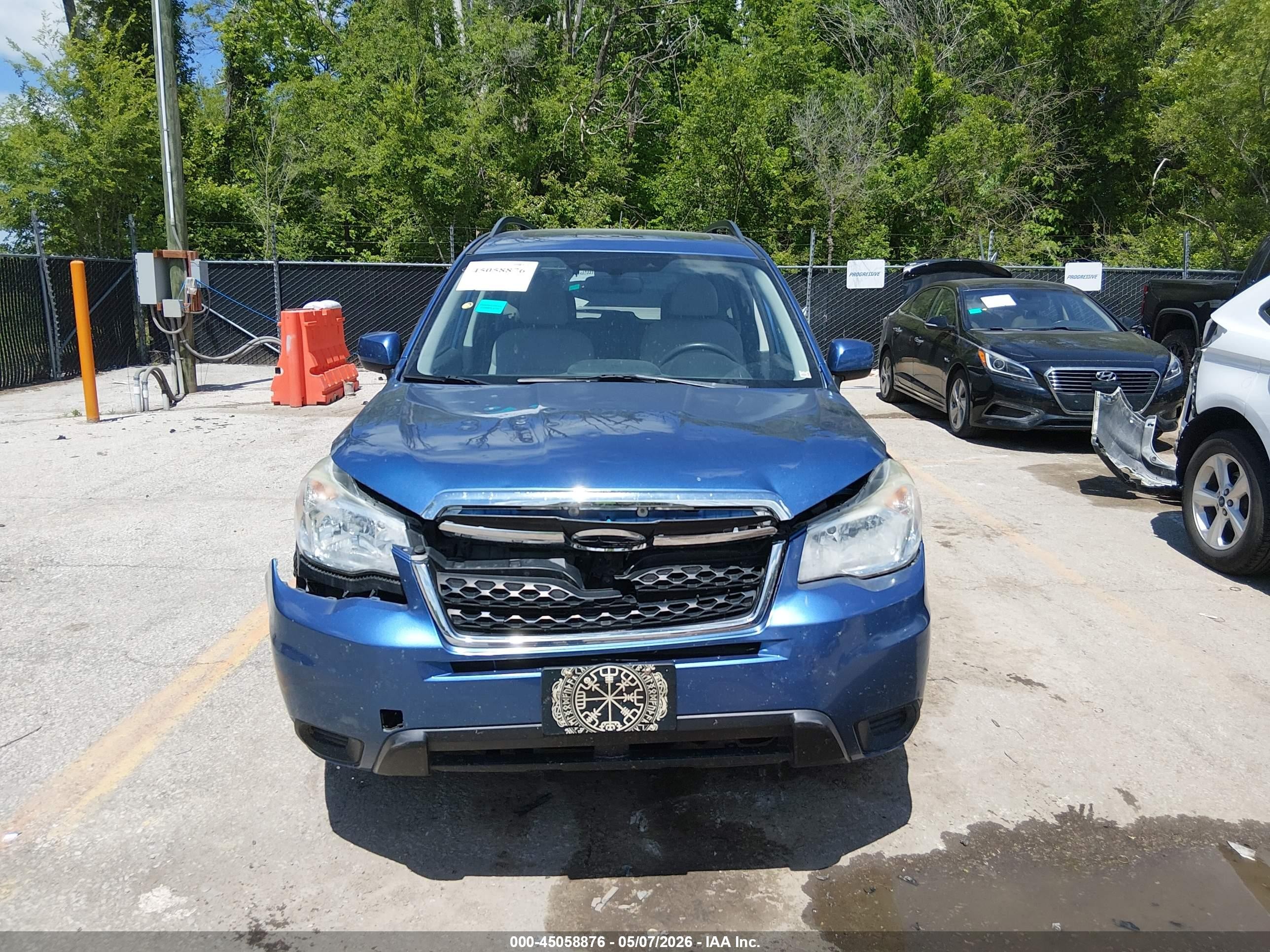 2015 Subaru Forester 2.5i Premium Blue vin: JF2SJADC2FH521359