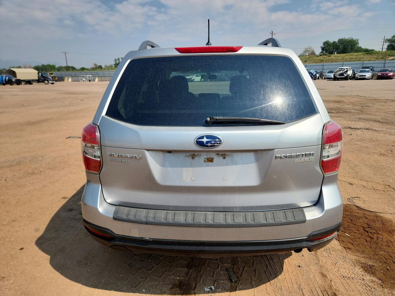 2015 Subaru Forester 2.5i Premium Silver vin: JF2SJADC2FH545810