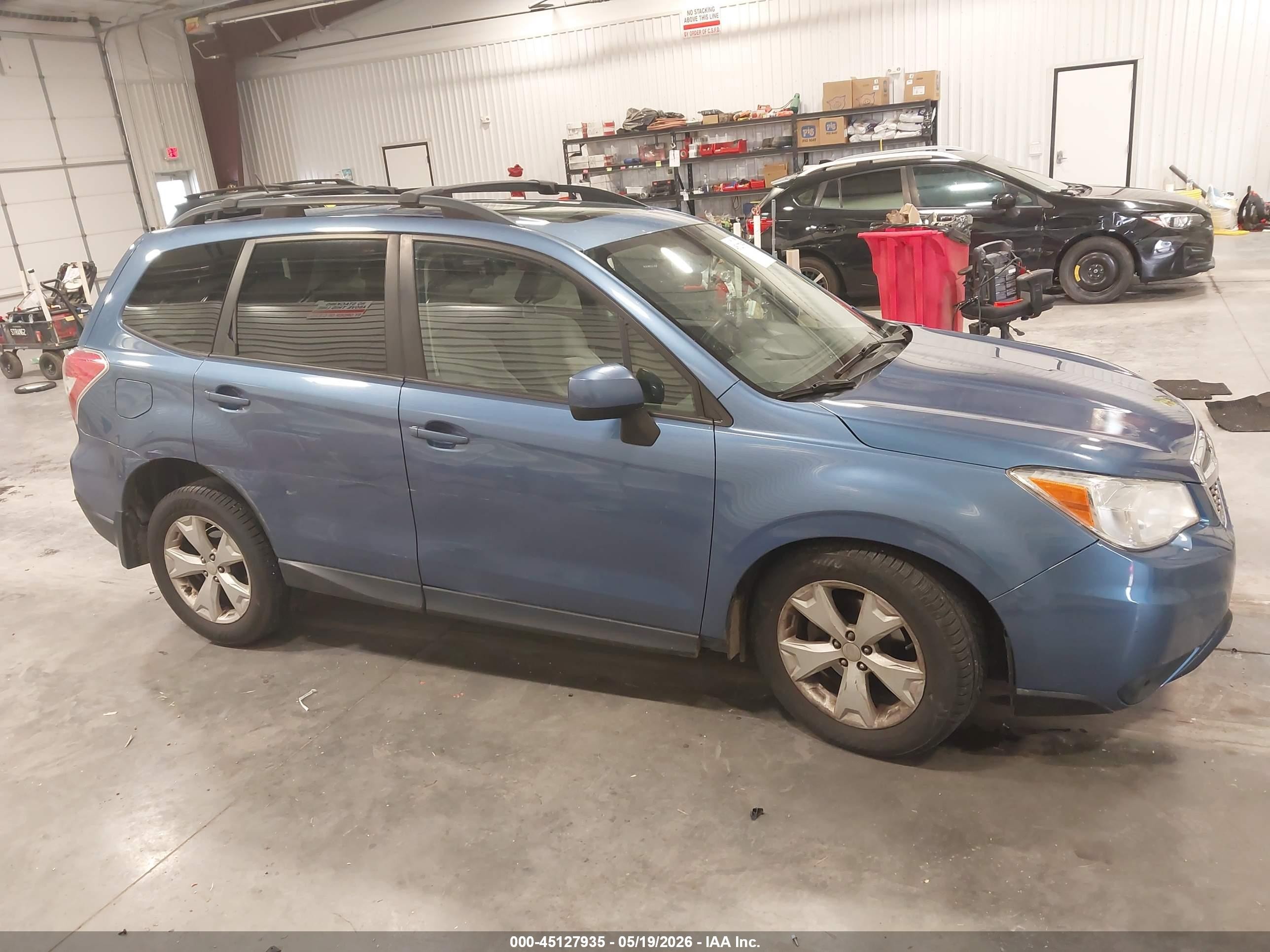 2015 Subaru Forester 2.5i Premium Blue vin: JF2SJADC2FH565779