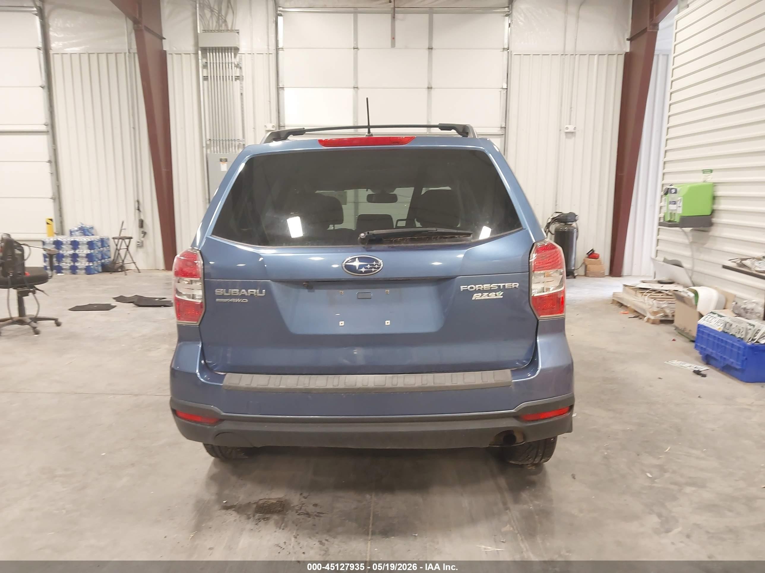 2015 Subaru Forester 2.5i Premium Blue vin: JF2SJADC2FH565779
