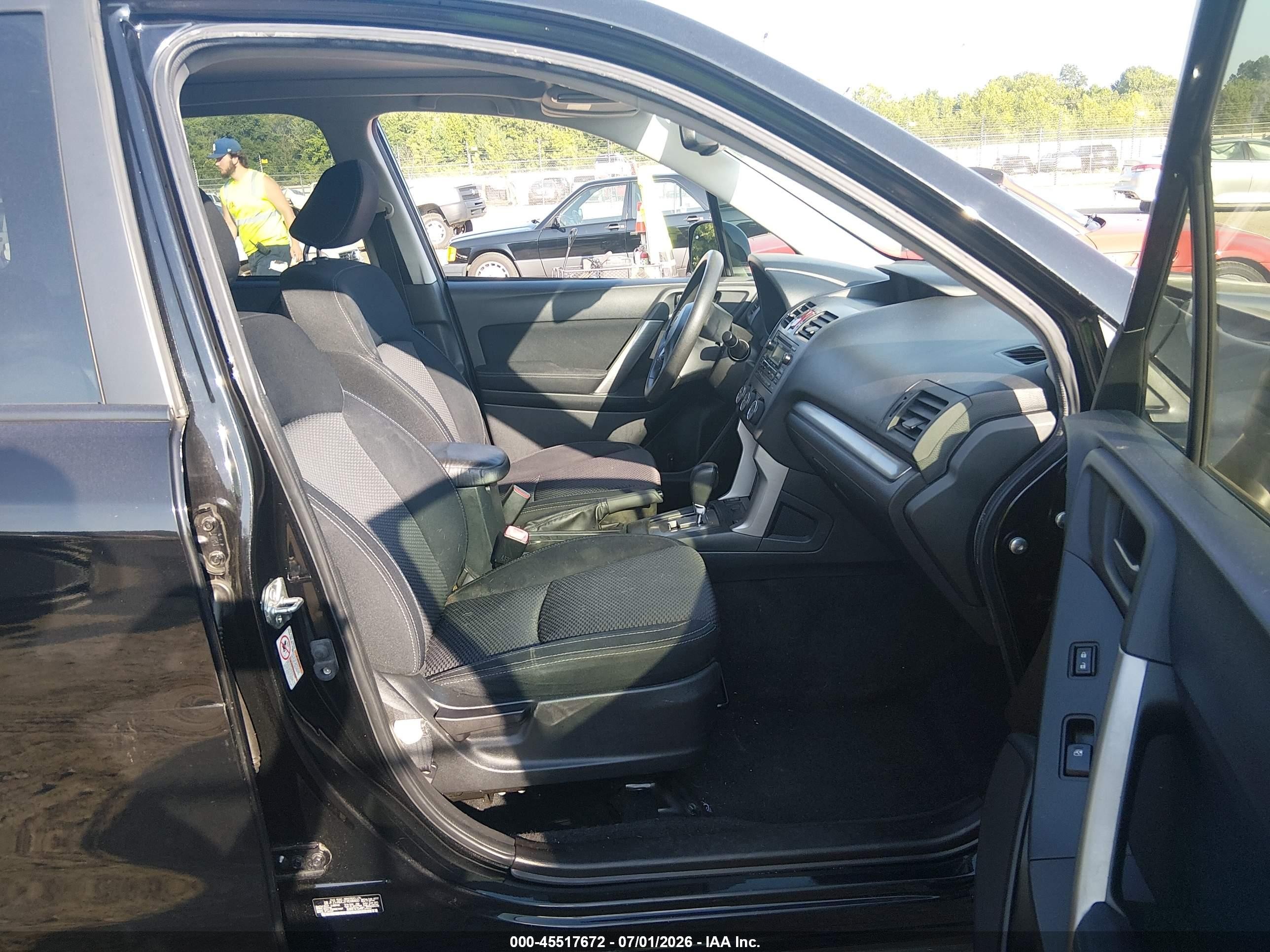 2015 Subaru Forester 2.5i Premium Black vin: JF2SJADC2FH598460