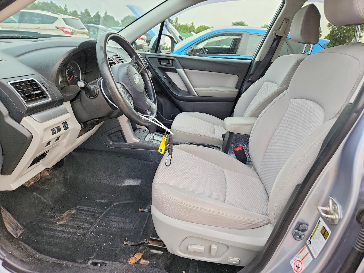 2016 Subaru Forester 2.5i Premium Silver vin: JF2SJADC2GH405368