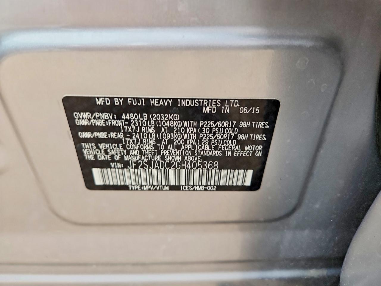 2016 Subaru Forester 2.5i Premium Silver vin: JF2SJADC2GH405368