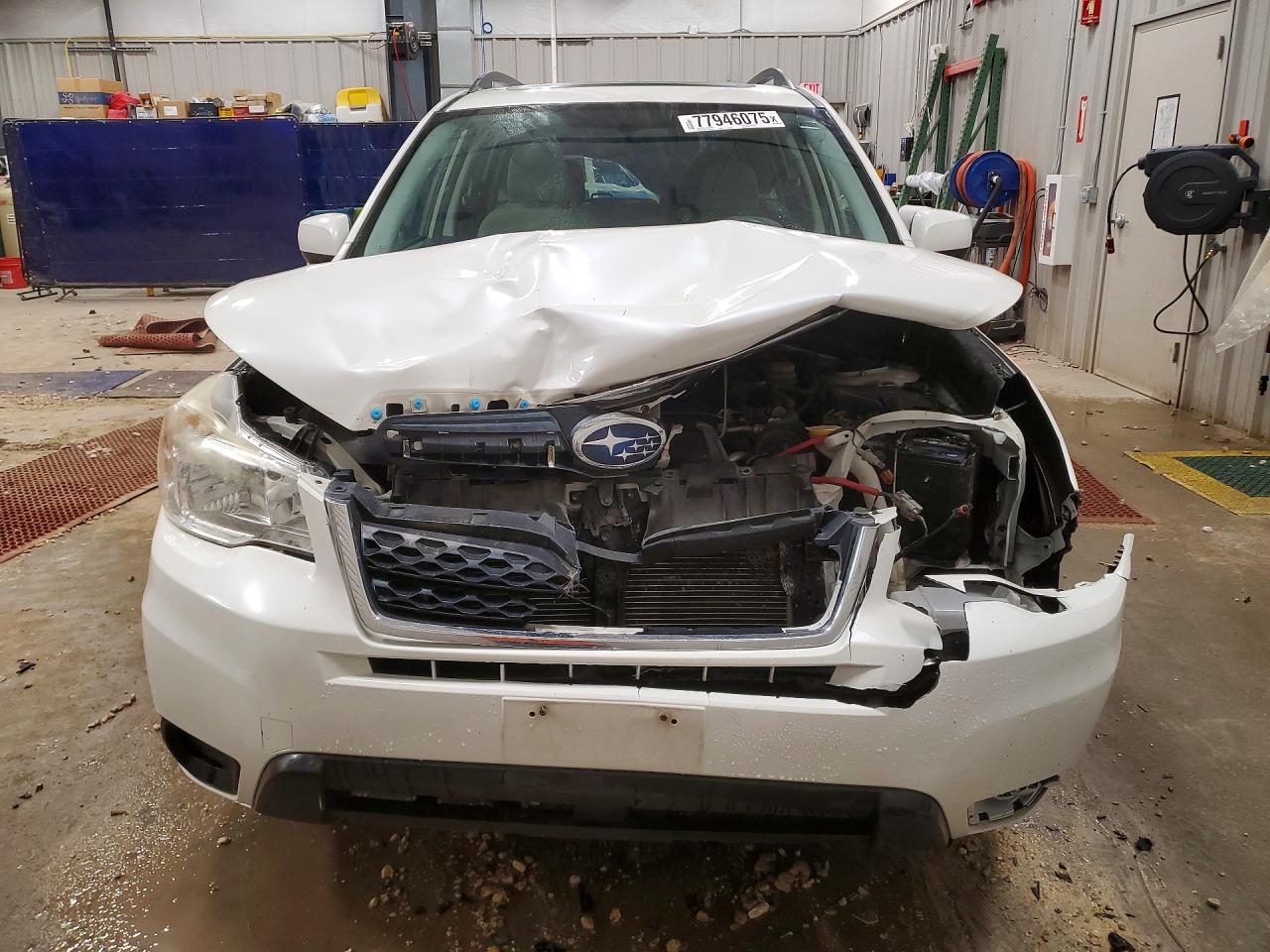 2016 Subaru Forester 2.5i Premium White vin: JF2SJADC2GH506085