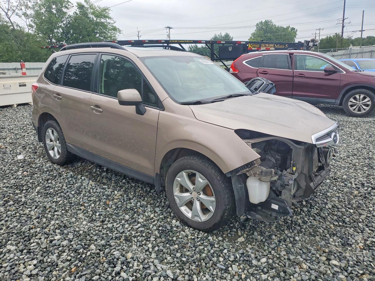 2014 Subaru Forester 2.5i Premium Gold vin: JF2SJADC3EH436335