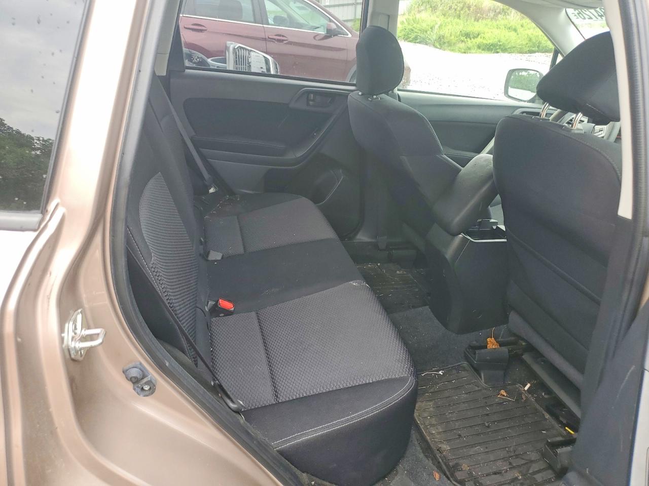 2014 Subaru Forester 2.5i Premium Gold vin: JF2SJADC3EH436335
