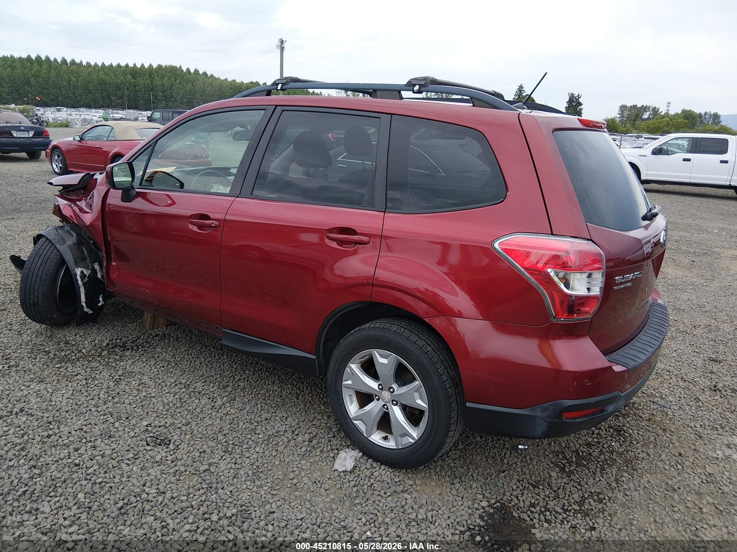 2014 Subaru Forester 2.5i Premium Red vin: JF2SJADC3EH459582