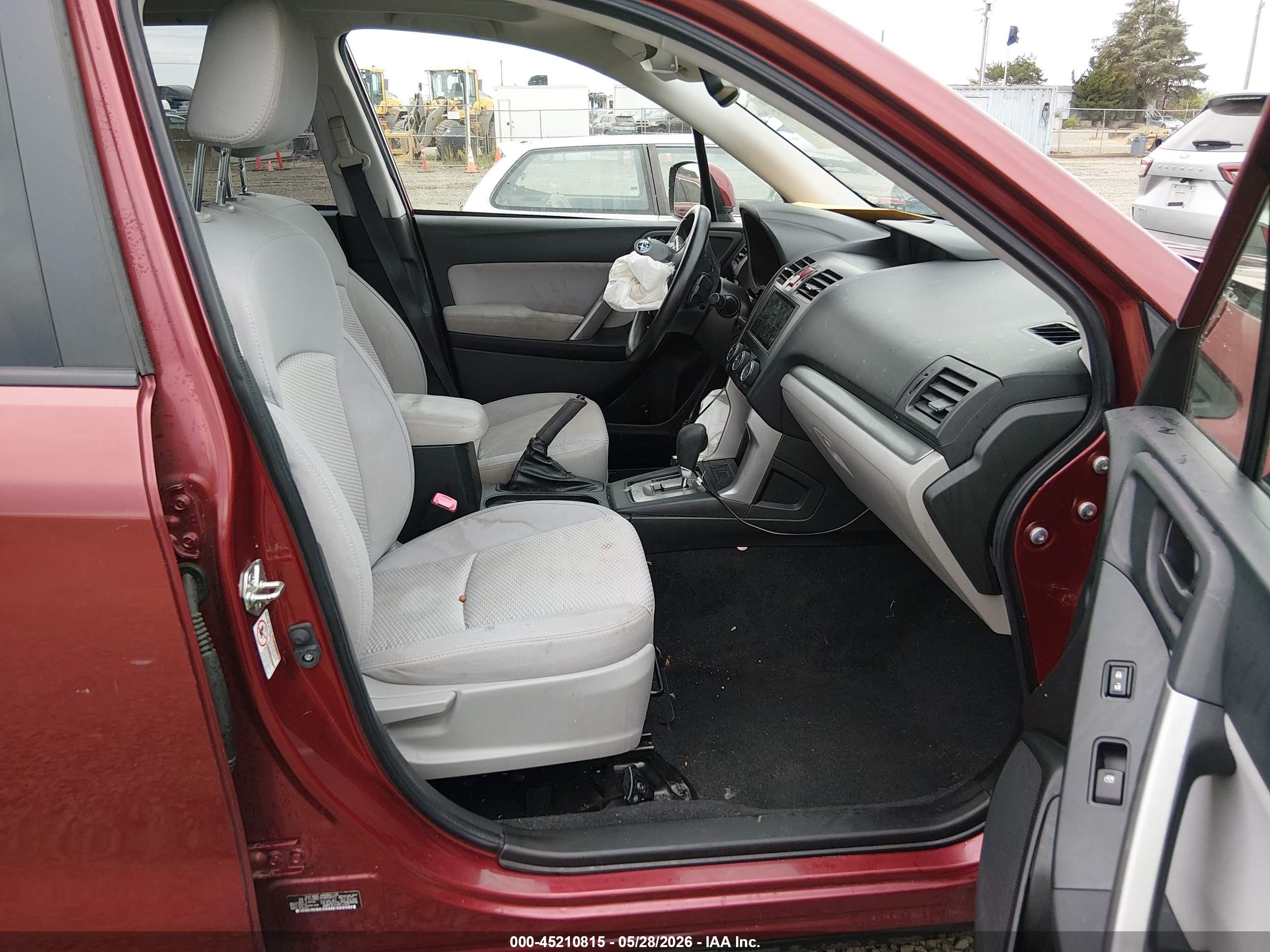 2014 Subaru Forester 2.5i Premium Red vin: JF2SJADC3EH459582