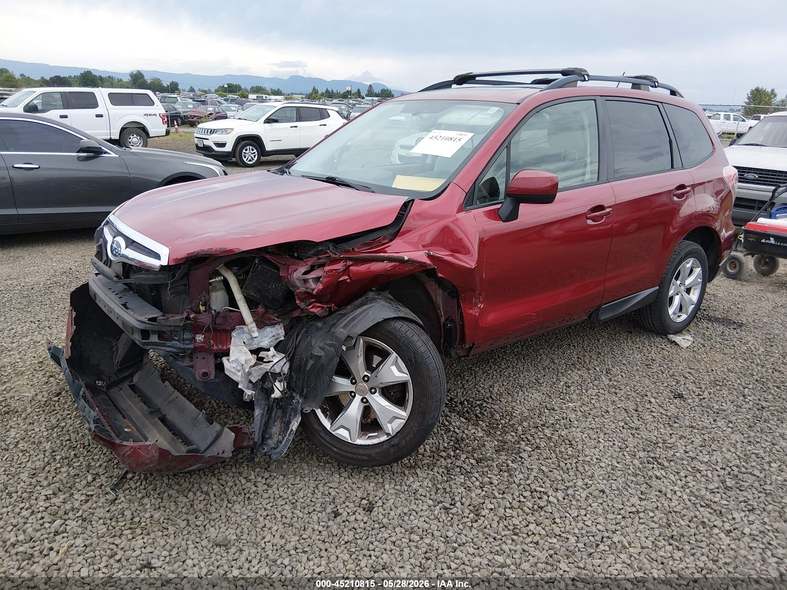 2014 Subaru Forester 2.5i Premium Red vin: JF2SJADC3EH459582