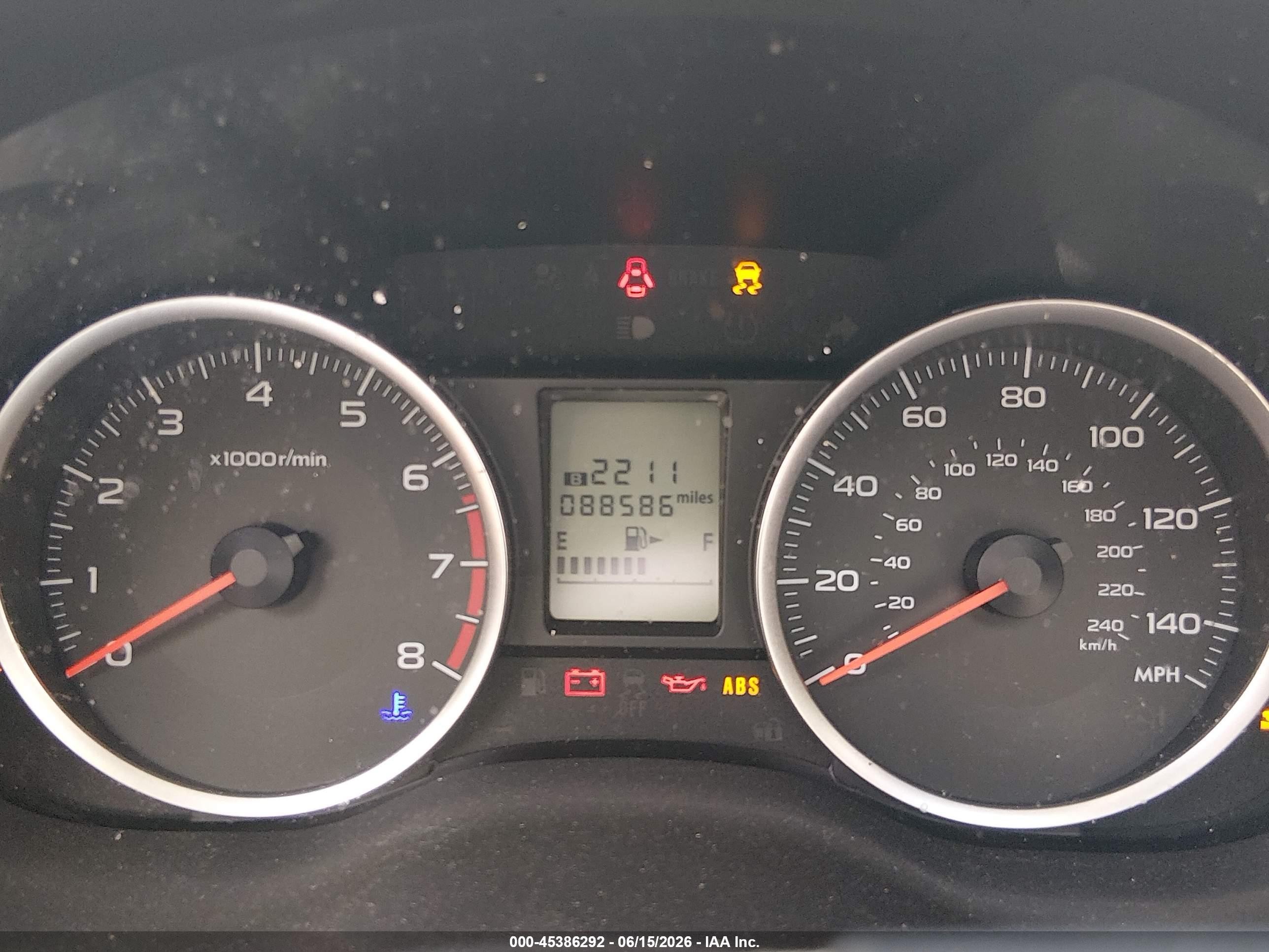 2015 Subaru Forester 2.5i Premium Silver vin: JF2SJADC3FG506732