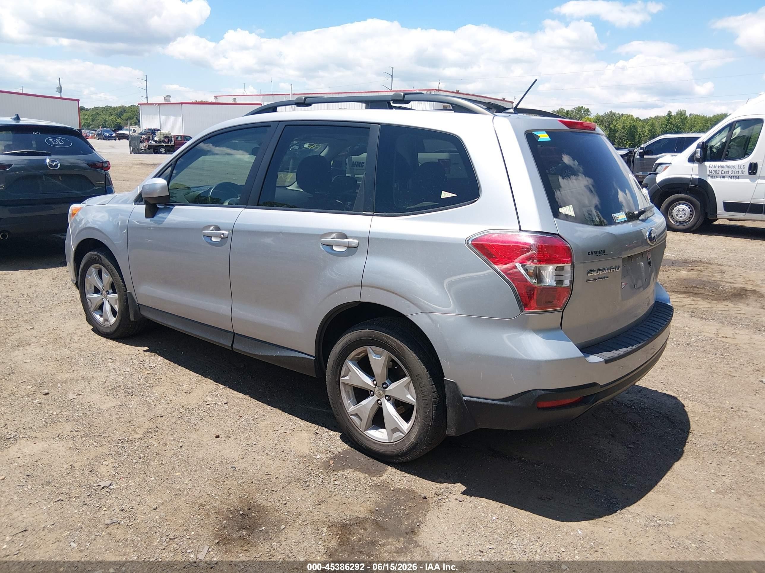 2015 Subaru Forester 2.5i Premium Silver vin: JF2SJADC3FG506732