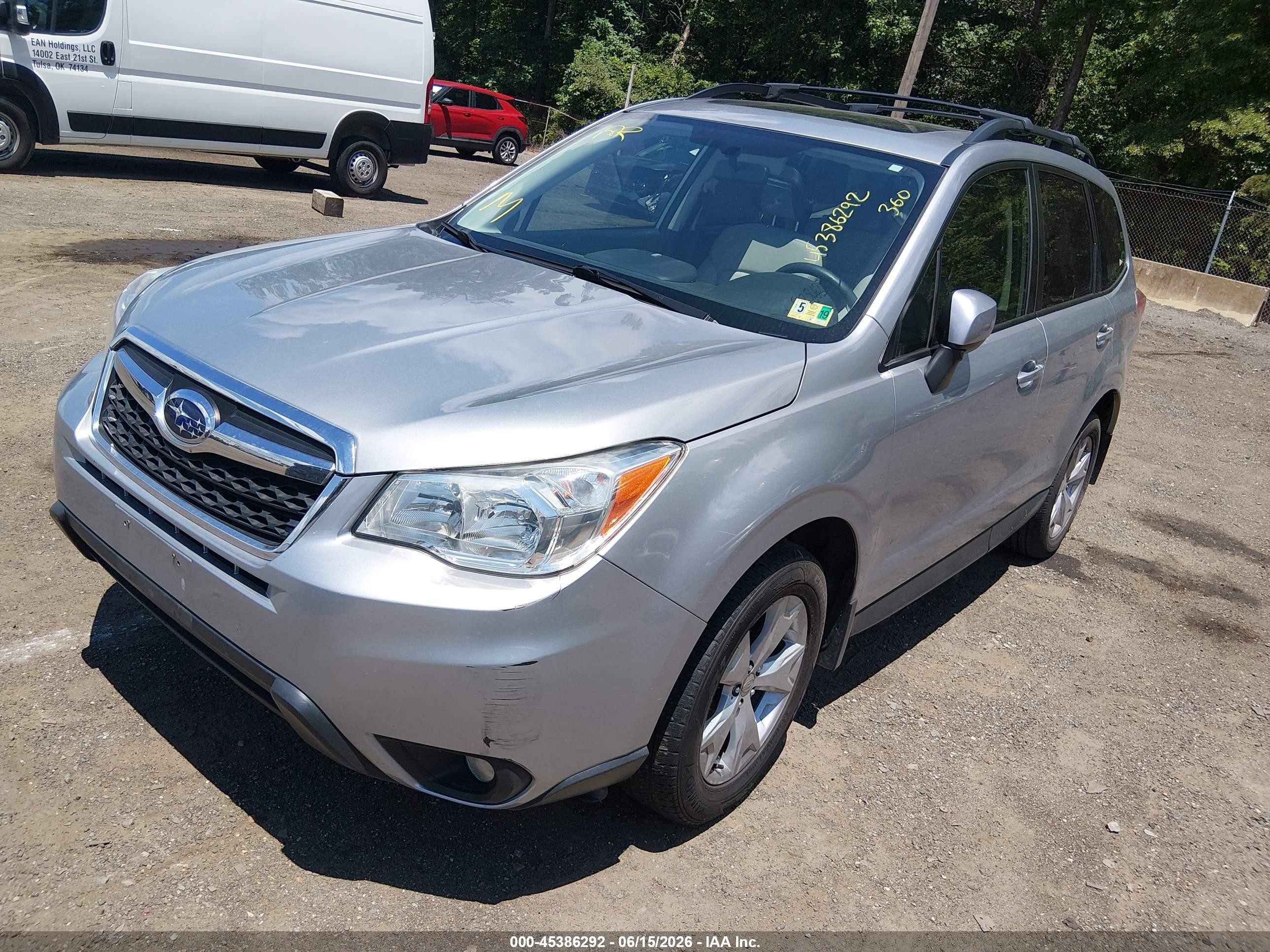 2015 Subaru Forester 2.5i Premium Silver vin: JF2SJADC3FG506732