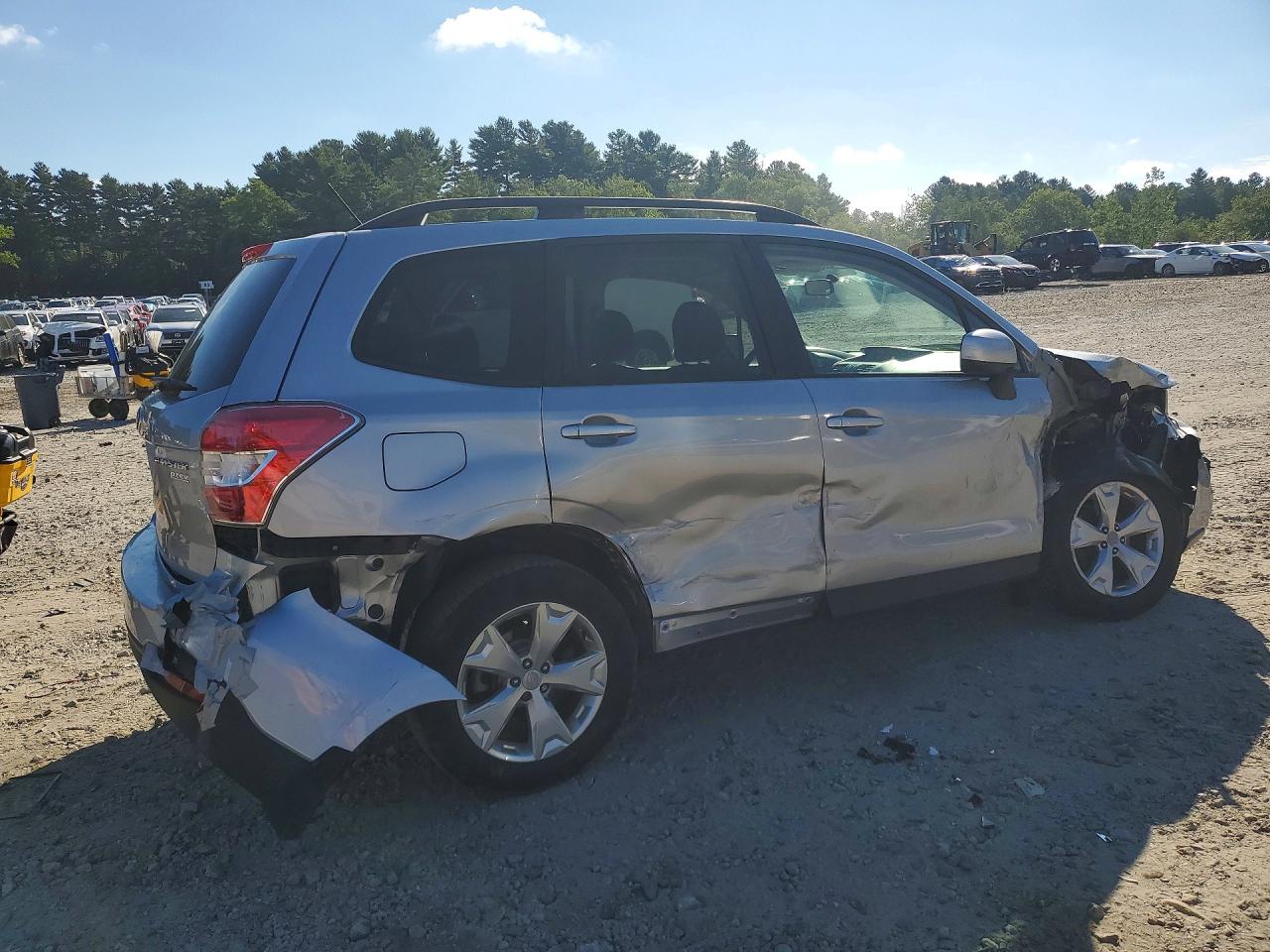 2015 Subaru Forester 2.5i Premium Silver vin: JF2SJADC3FH415115
