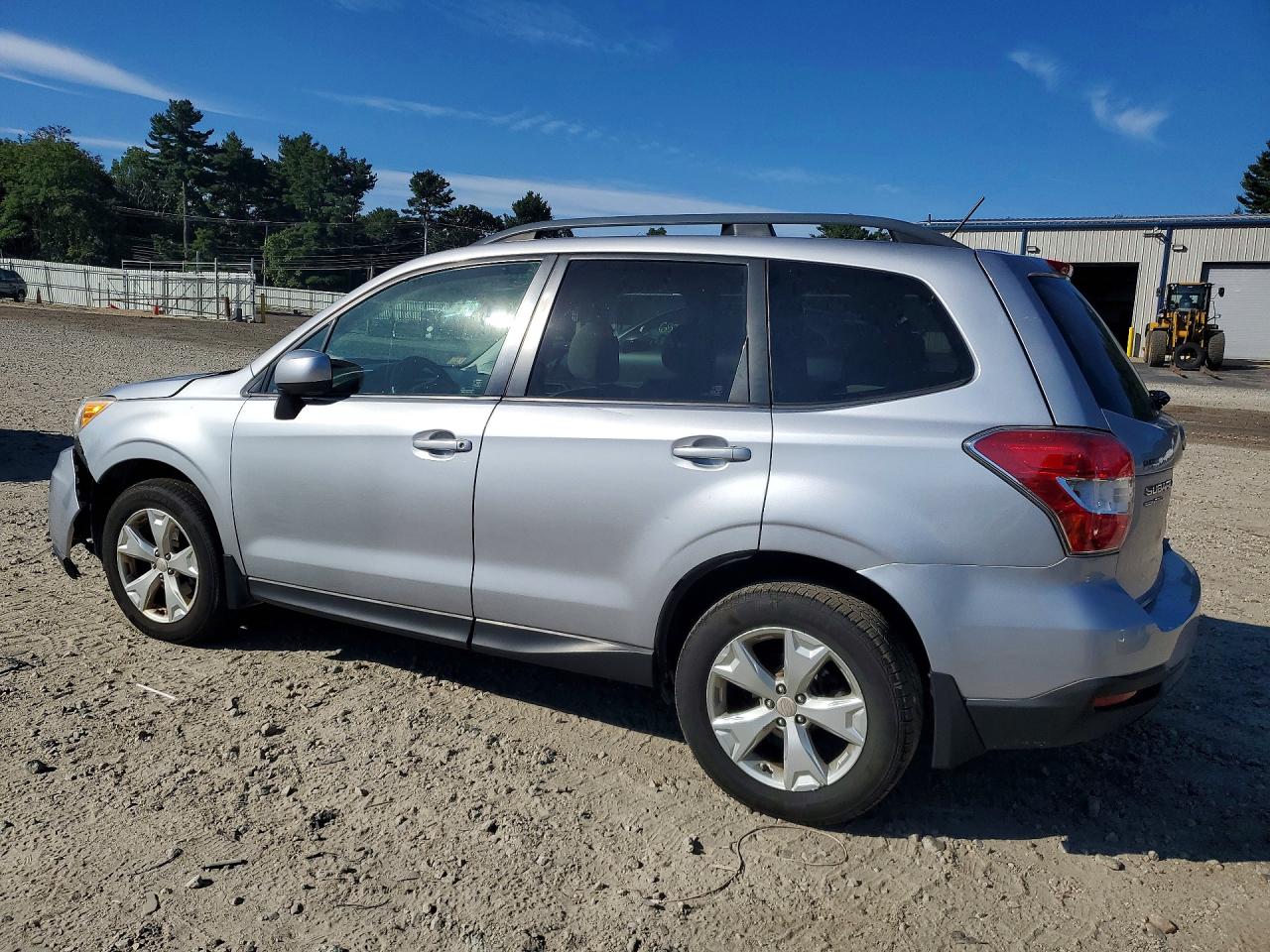 2015 Subaru Forester 2.5i Premium Silver vin: JF2SJADC3FH415115