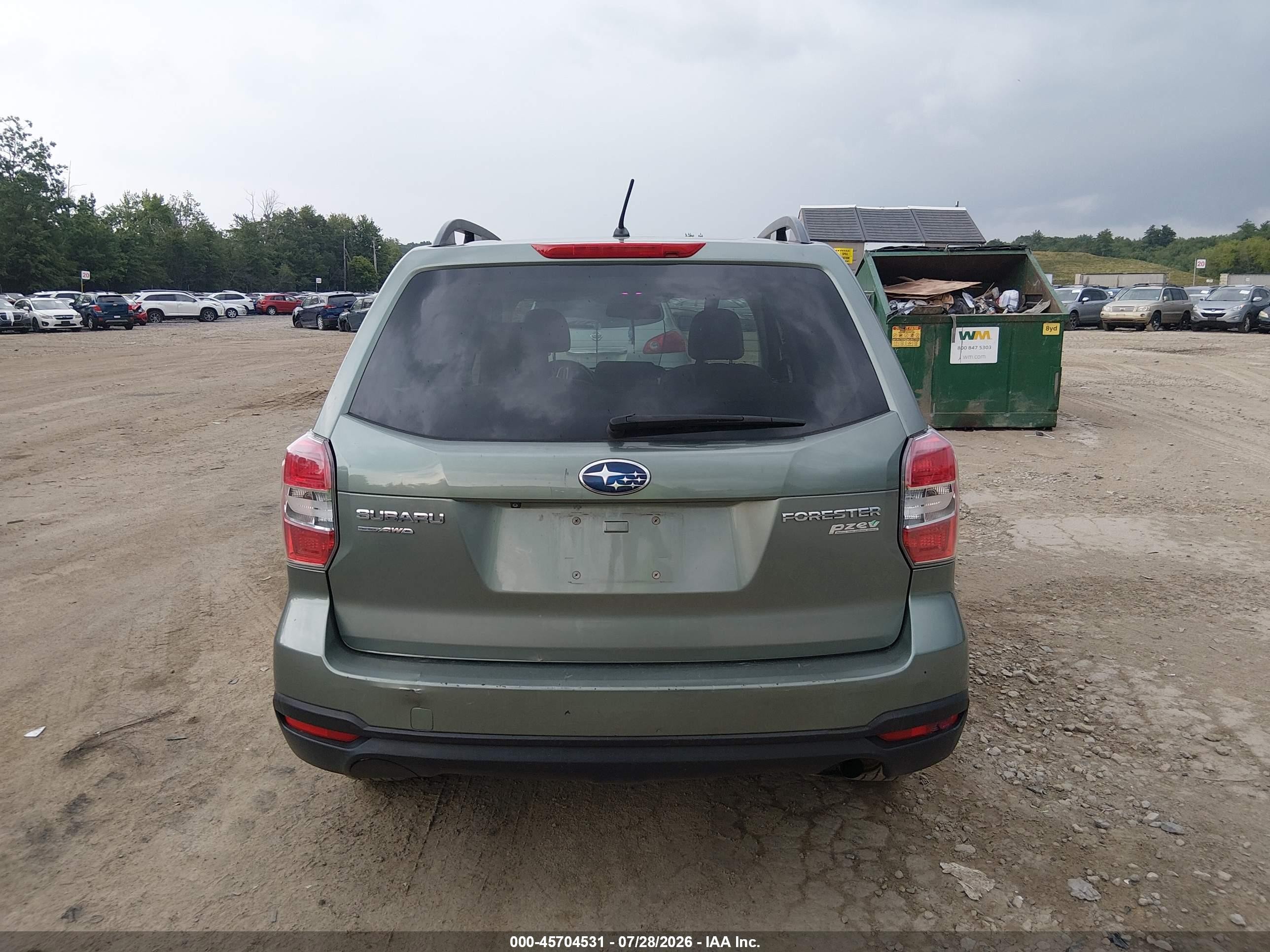 2015 Subaru Forester 2.5i Premium Red vin: JF2SJADC3FH433758