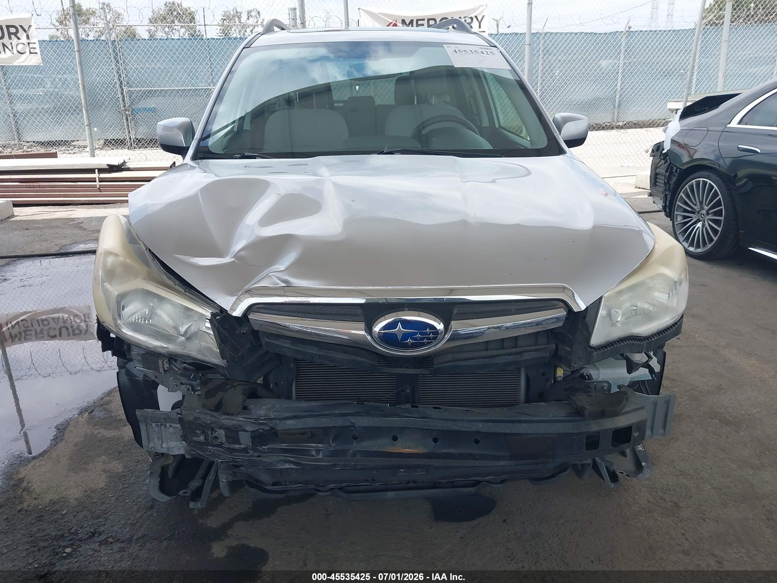 2015 Subaru Forester 2.5i Premium Серый vin: JF2SJADC3FH440399