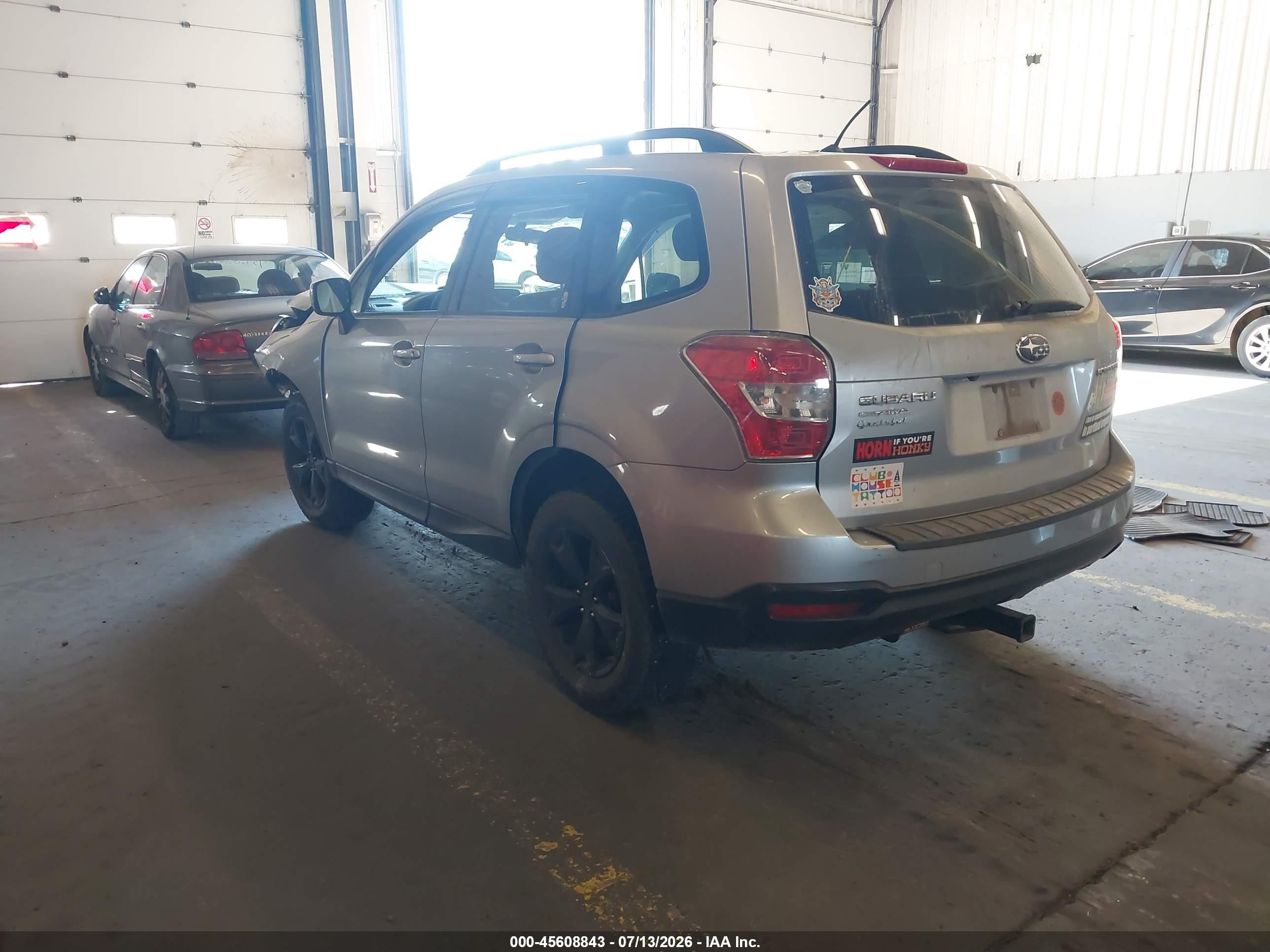 2015 Subaru Forester 2.5i Premium Silver vin: JF2SJADC3FH452181