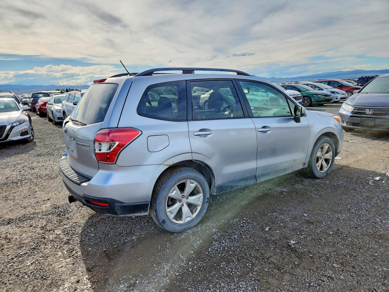 2015 Subaru Forester 2.5i Premium Silver vin: JF2SJADC3FH467747