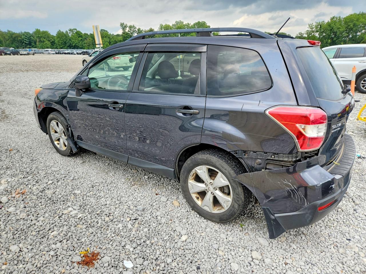 2015 Subaru Forester 2.5i Premium Gray vin: JF2SJADC3FH484256