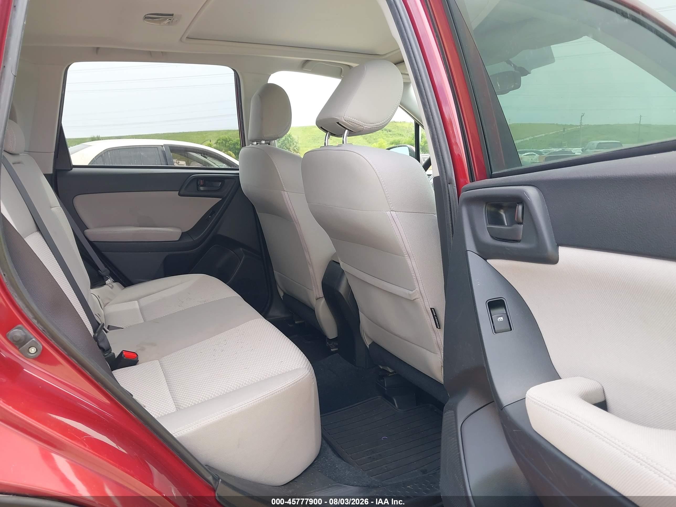 2015 Subaru Forester 2.5i Premium Red vin: JF2SJADC3FH543418