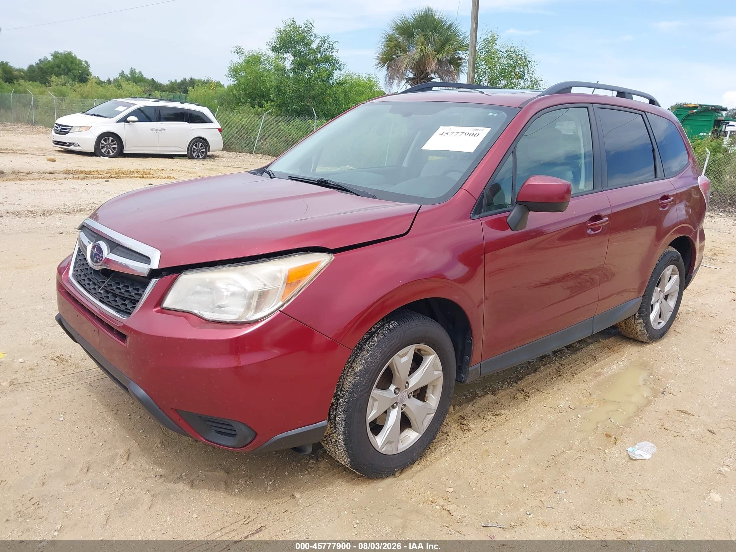 2015 Subaru Forester 2.5i Premium Red vin: JF2SJADC3FH543418