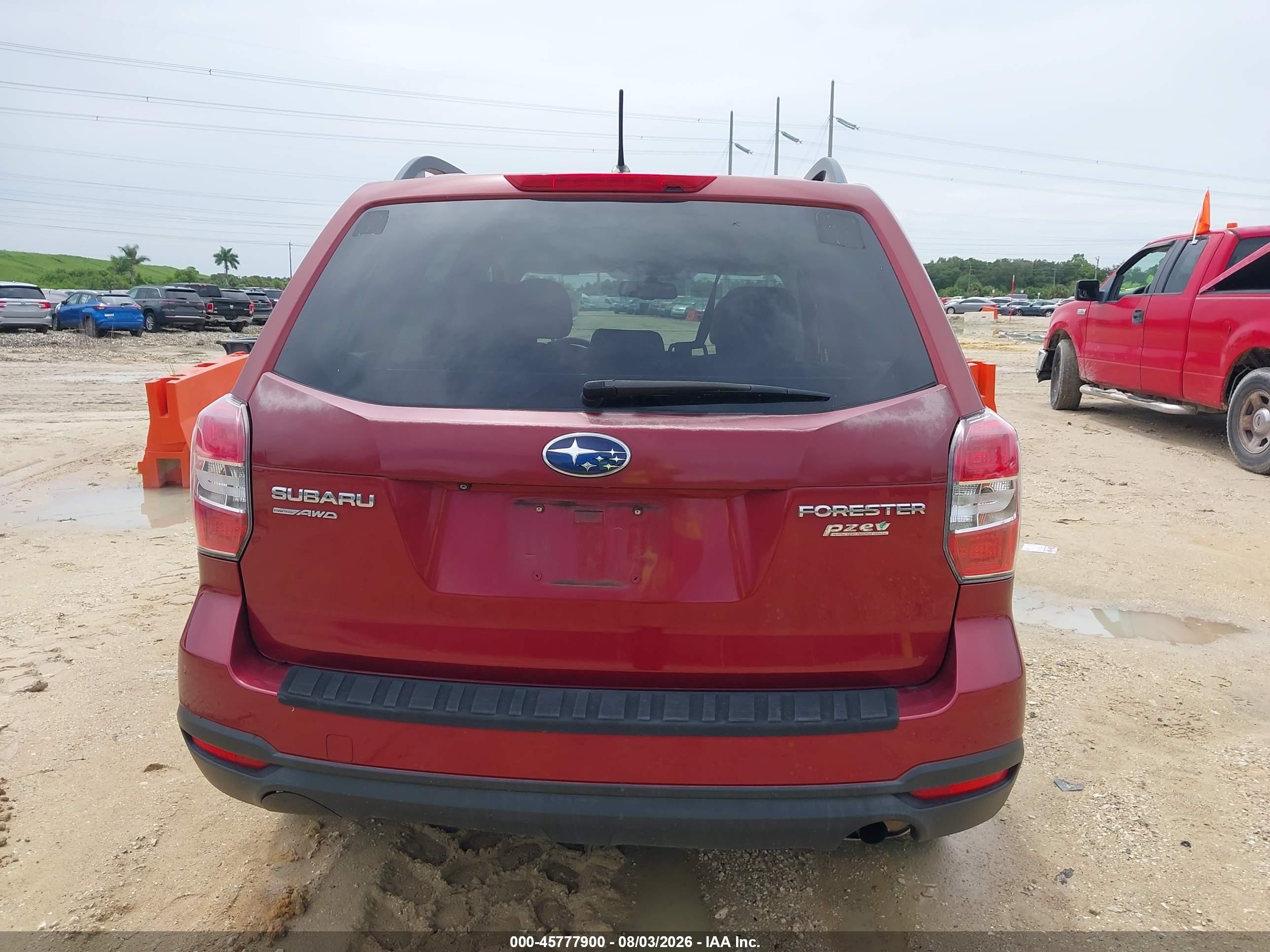 2015 Subaru Forester 2.5i Premium Red vin: JF2SJADC3FH543418