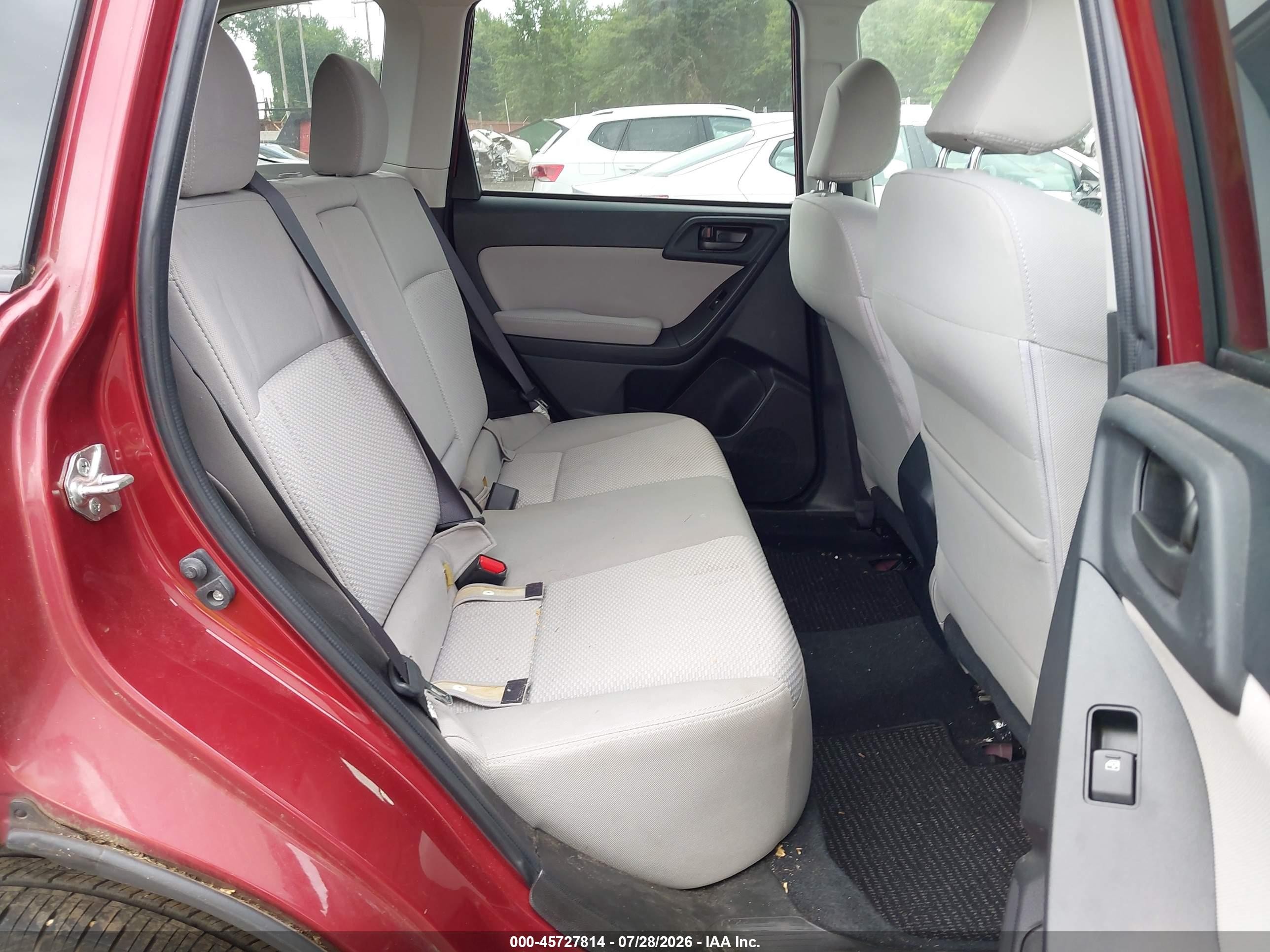 2015 Subaru Forester 2.5i Premium Red vin: JF2SJADC3FH574538