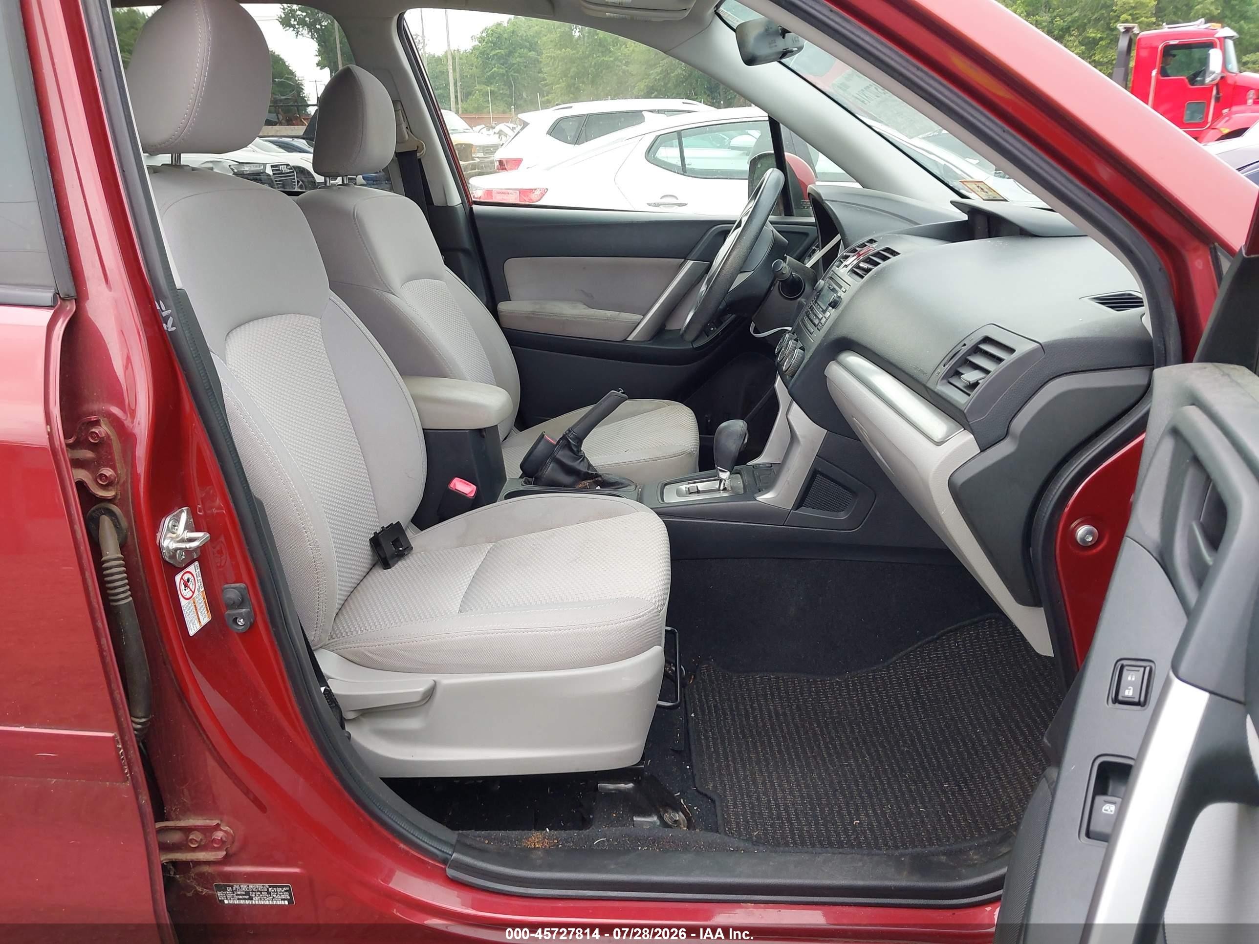 2015 Subaru Forester 2.5i Premium Red vin: JF2SJADC3FH574538