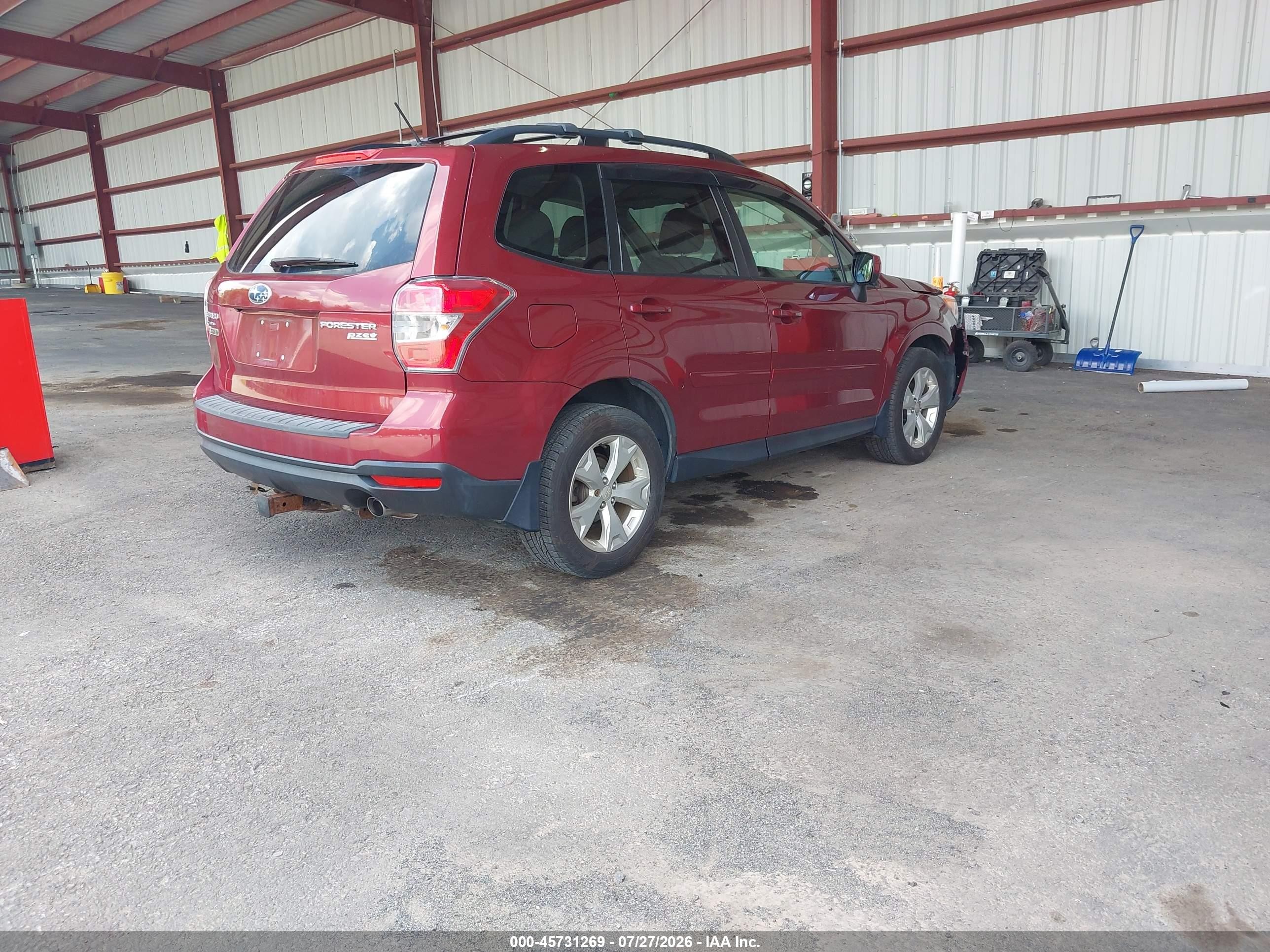 2015 Subaru Forester 2.5i Premium Red vin: JF2SJADC3FH816213