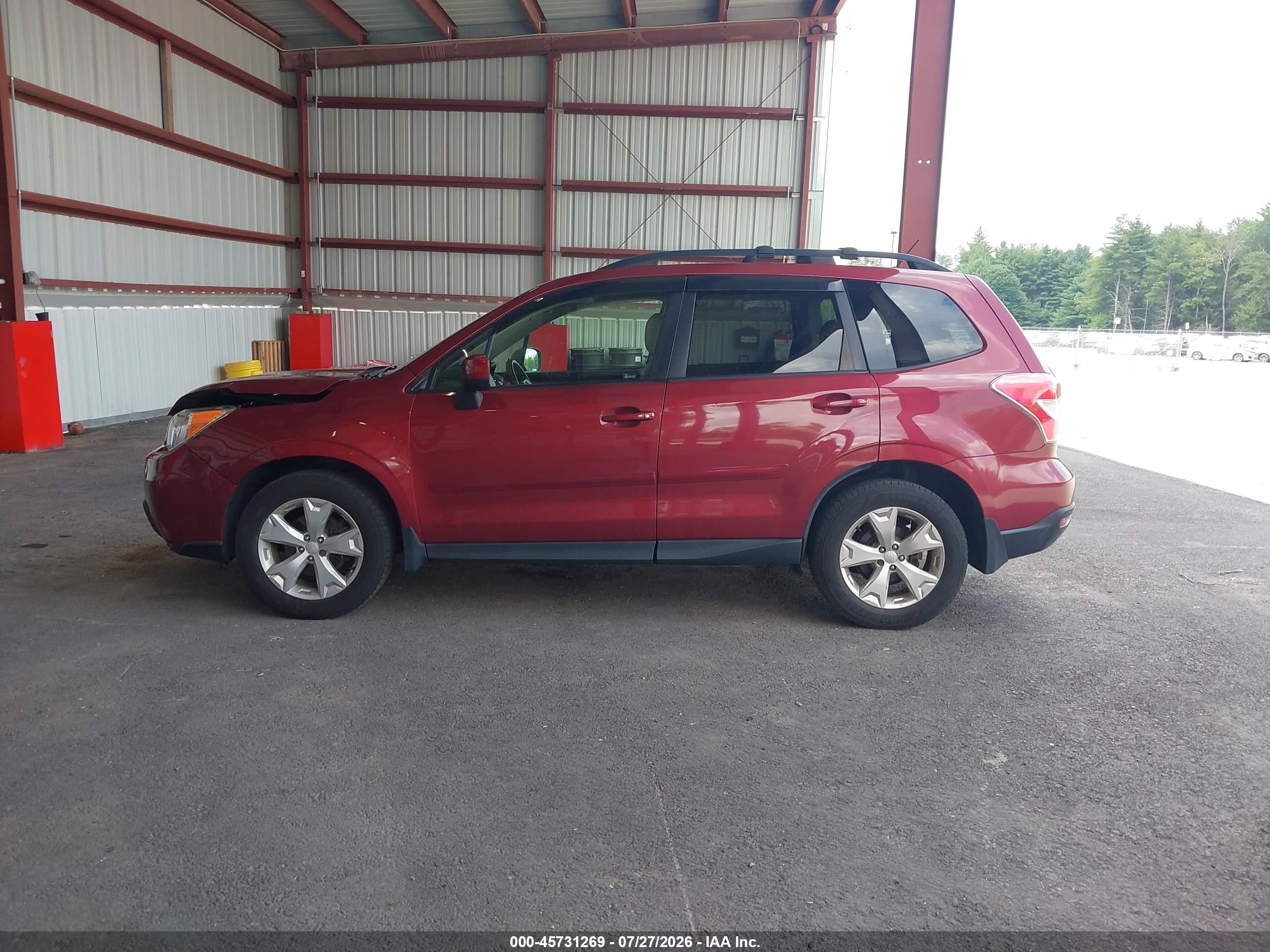 2015 Subaru Forester 2.5i Premium Red vin: JF2SJADC3FH816213
