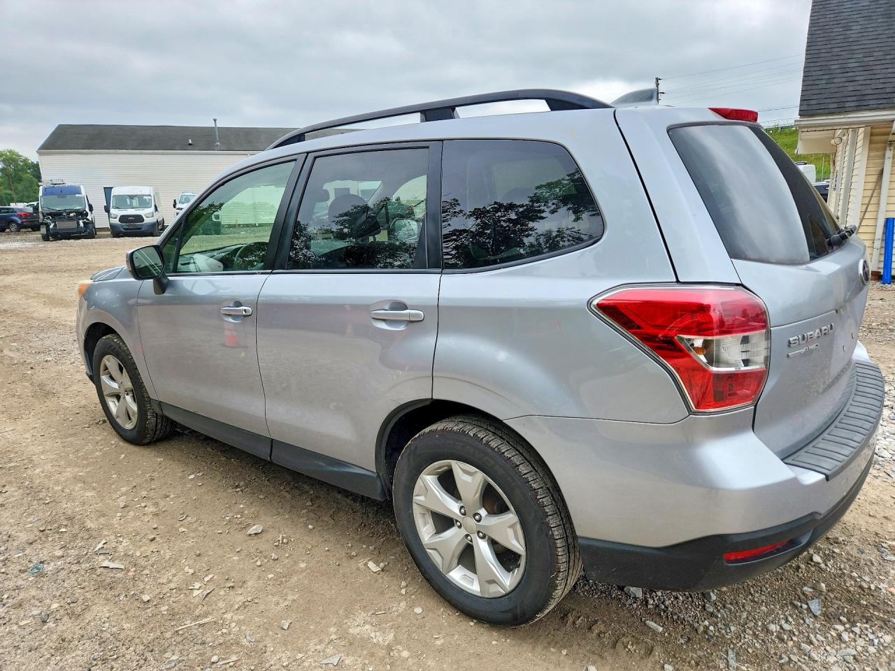2016 Subaru Forester 2.5i Premium Silver vin: JF2SJADC3GH494464