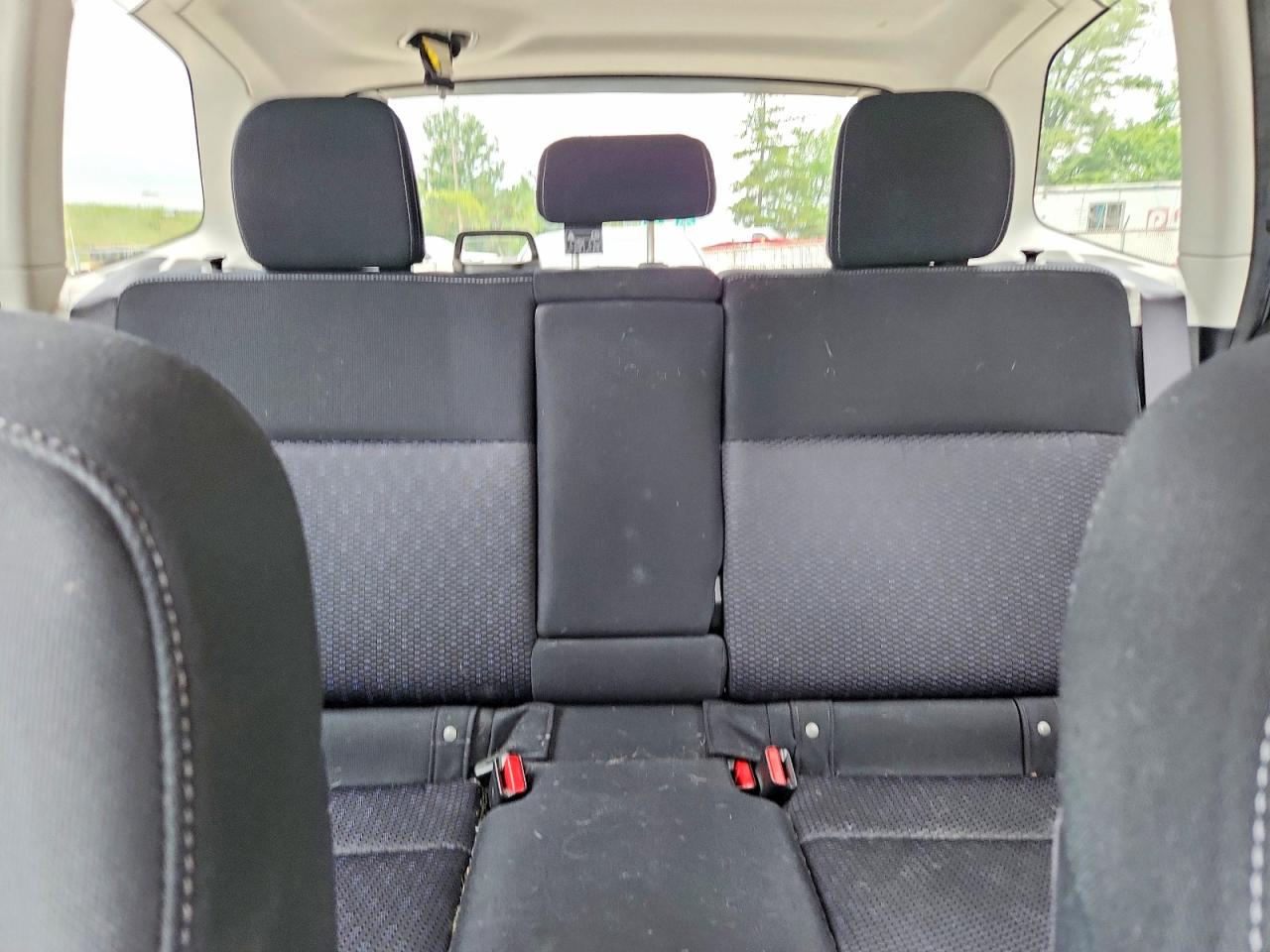 2016 Subaru Forester 2.5i Premium Silver vin: JF2SJADC3GH494464