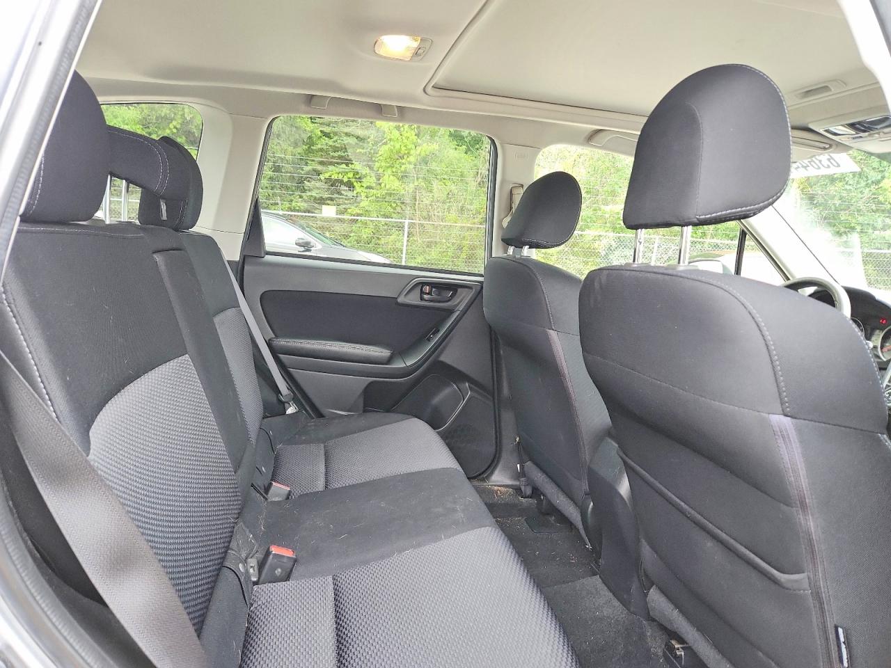 2016 Subaru Forester 2.5i Premium Silver vin: JF2SJADC3GH494464